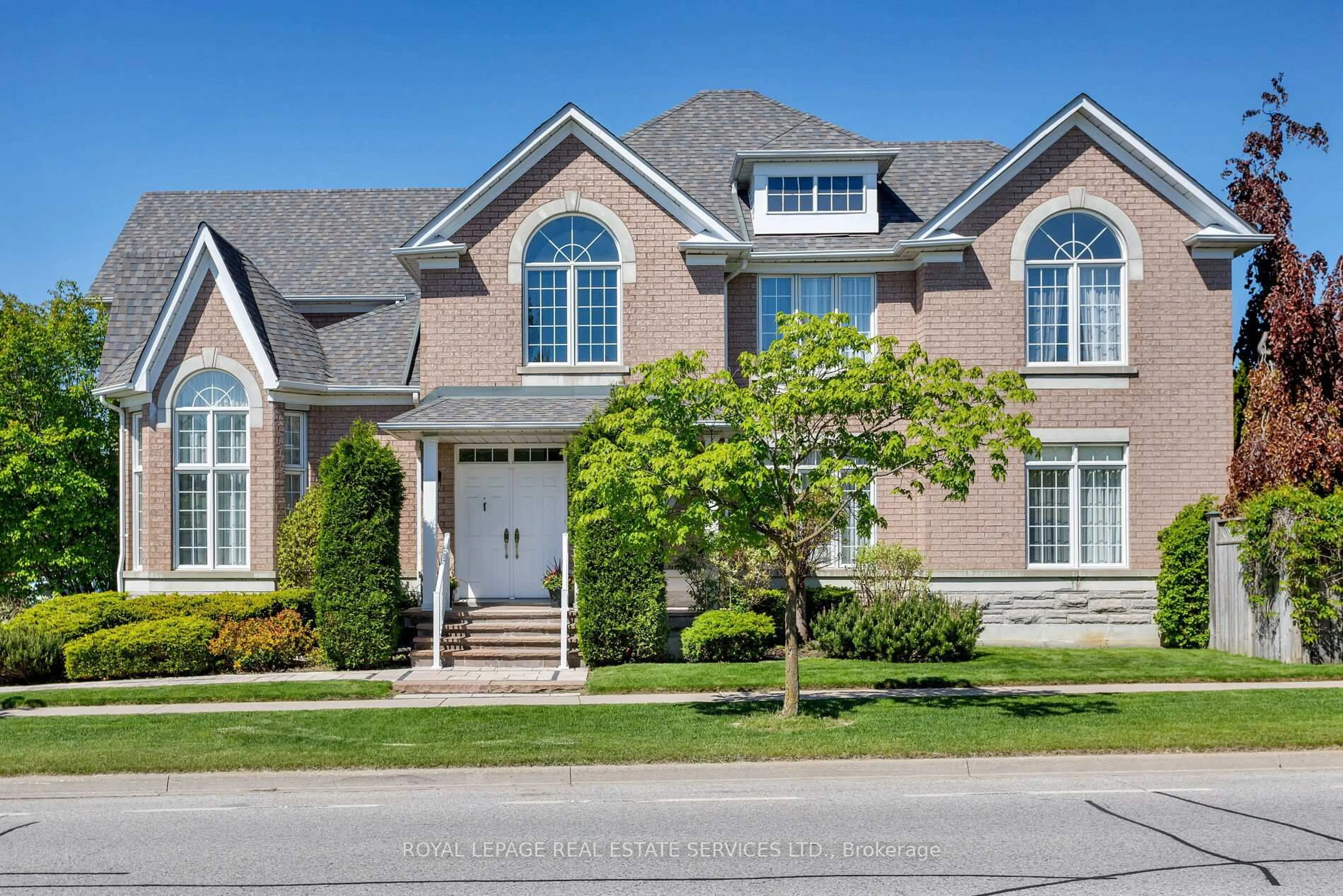 Home with brick exterior material, street for 78 Rushingbrook Dr, Richmond Hill Ontario L4S 1X4