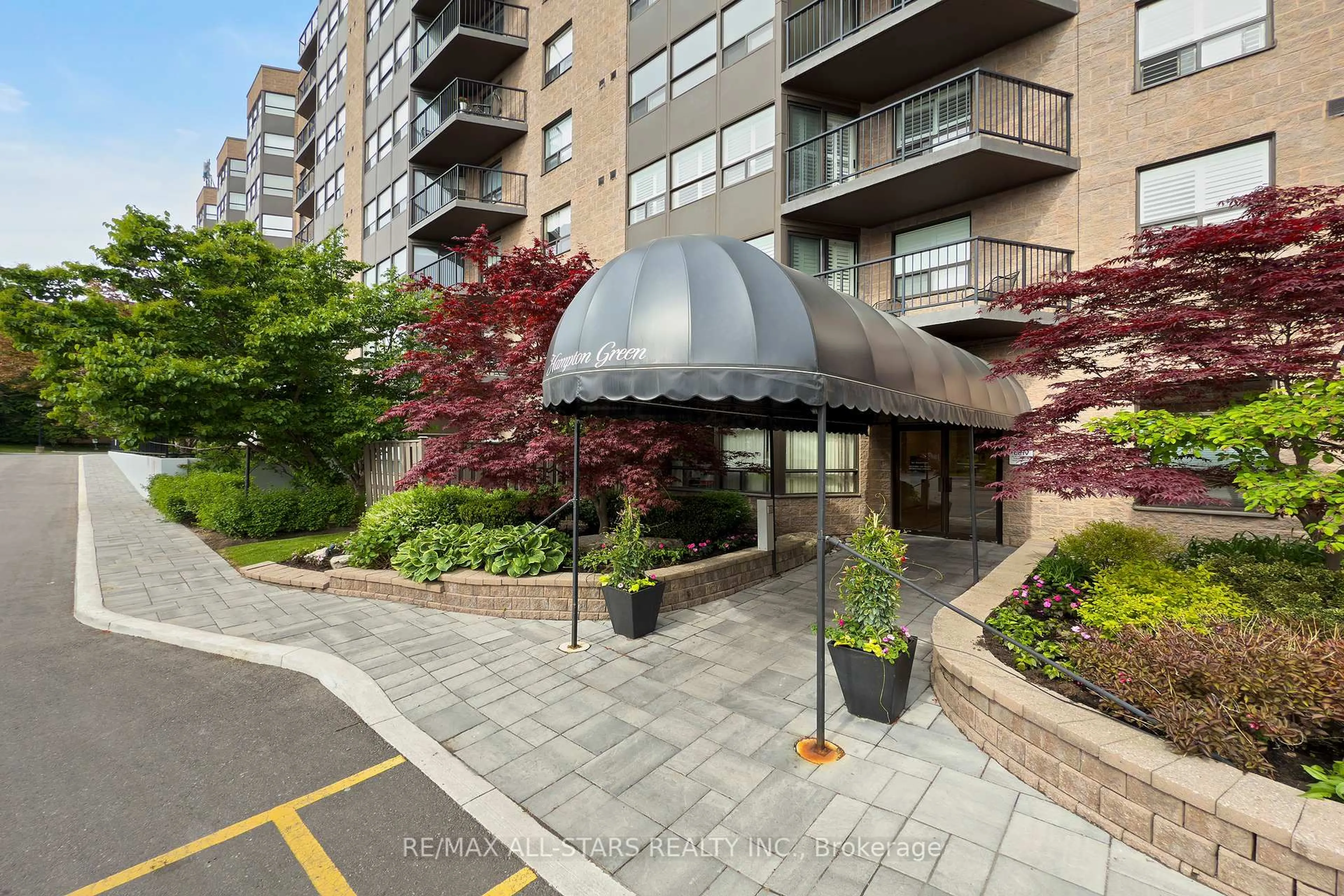 Patio, street for 2 Raymerville Dr #718, Markham Ontario L3P 7N7