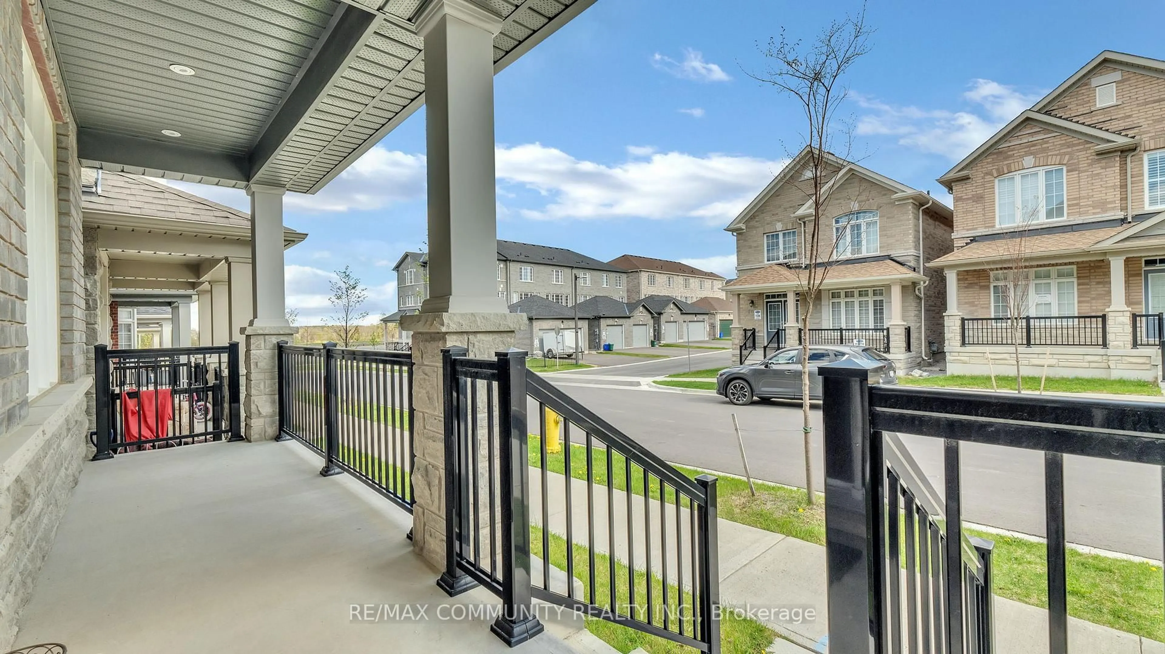 Patio, street for 14 Waterleaf Rd, Markham Ontario L6B 1N9