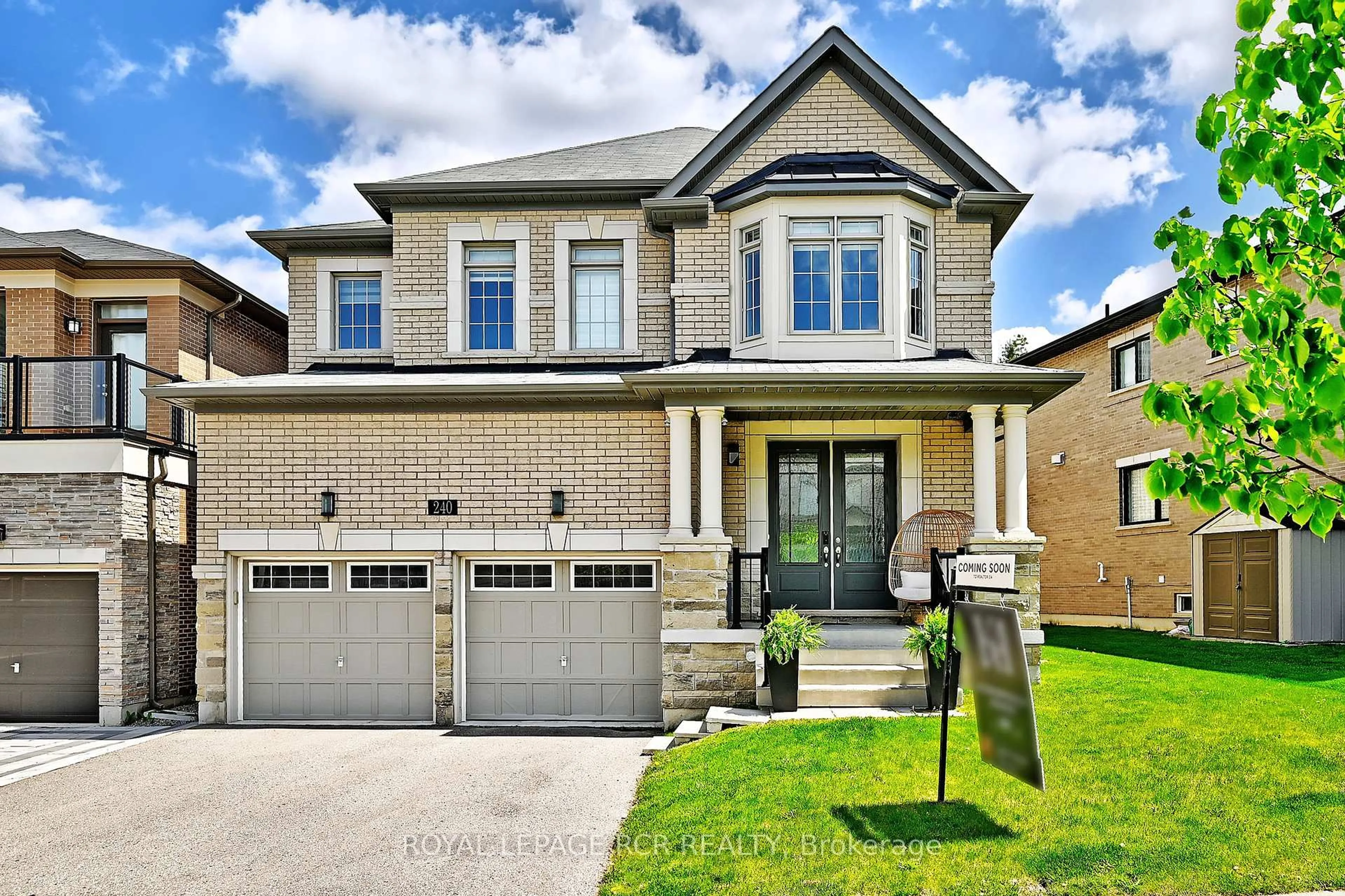 Home with brick exterior material, street for 240 Conklin Cres, Aurora Ontario L4G 0Z4