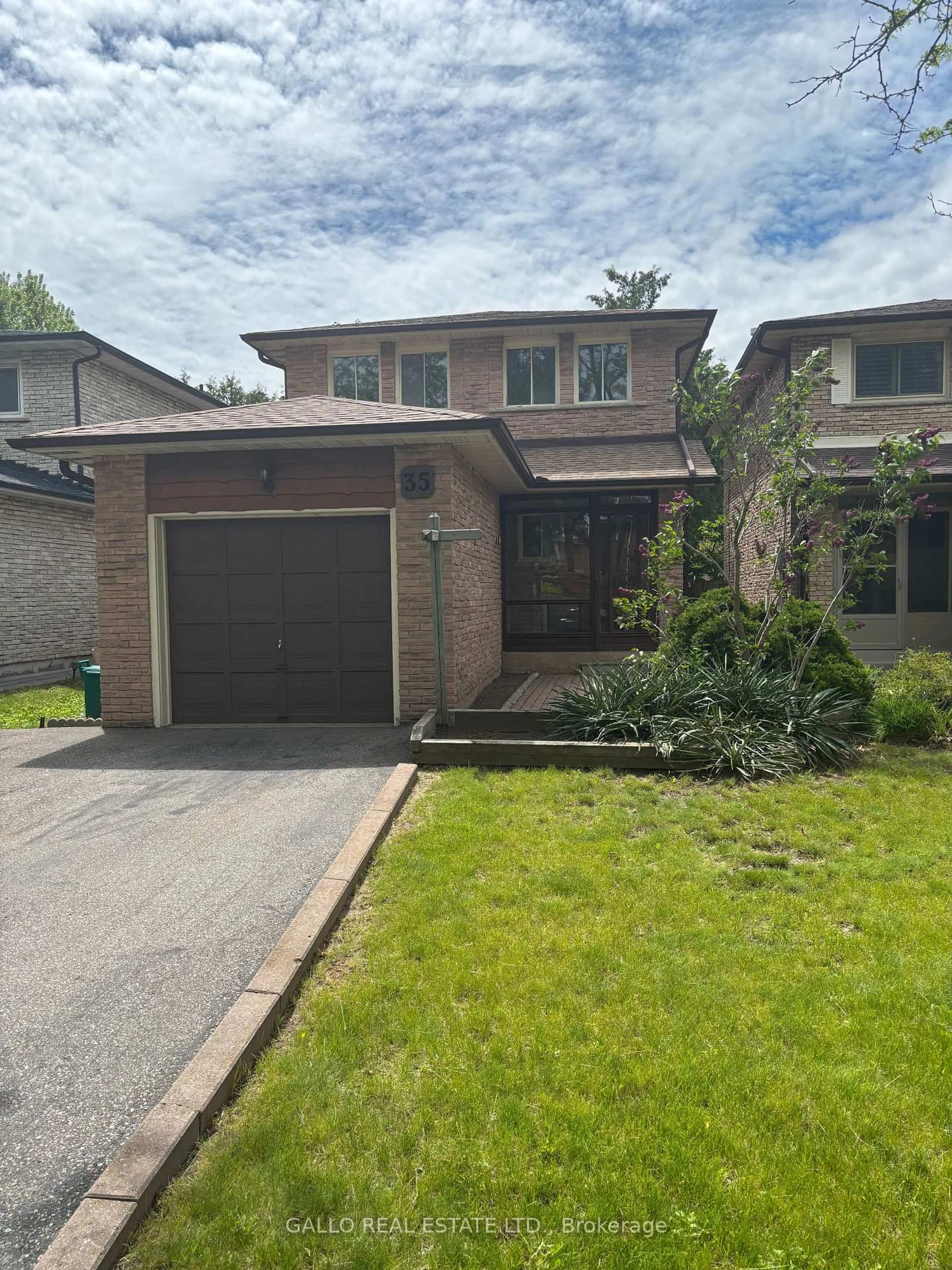 Home with brick exterior material, street for 35 Delmark Blvd, Markham Ontario L3P 3Z1