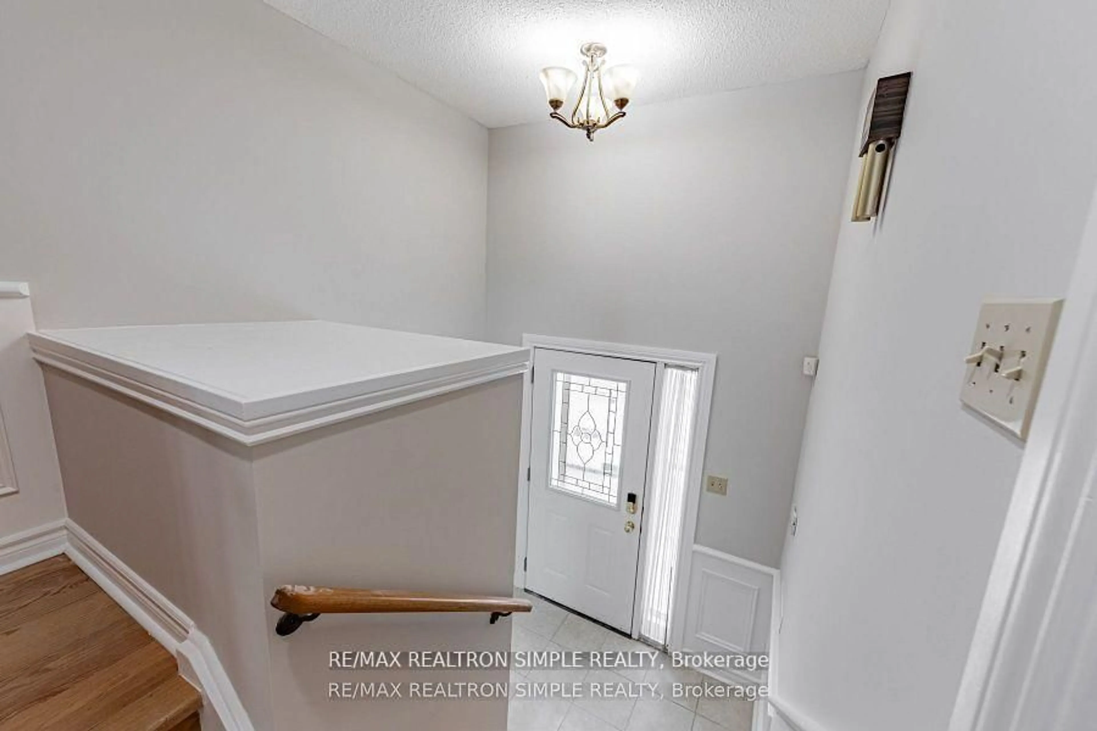 Unknown for 197 Tamarack Dr, Markham Ontario L3T 4X3
