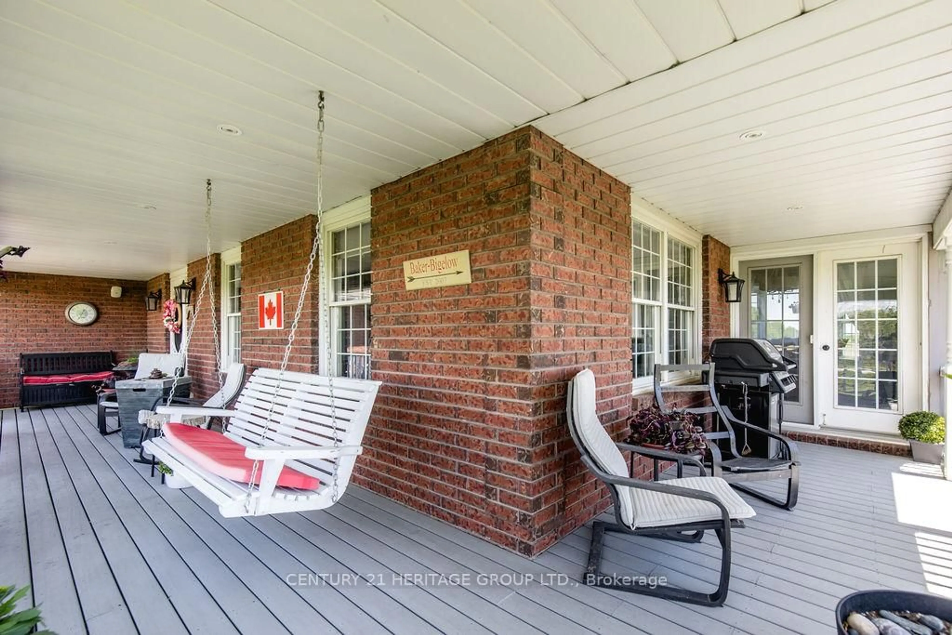 Patio, unknown for 996257 Mulmur Tosorontio Townline, Adjala-Tosorontio Ontario L0N 1M0