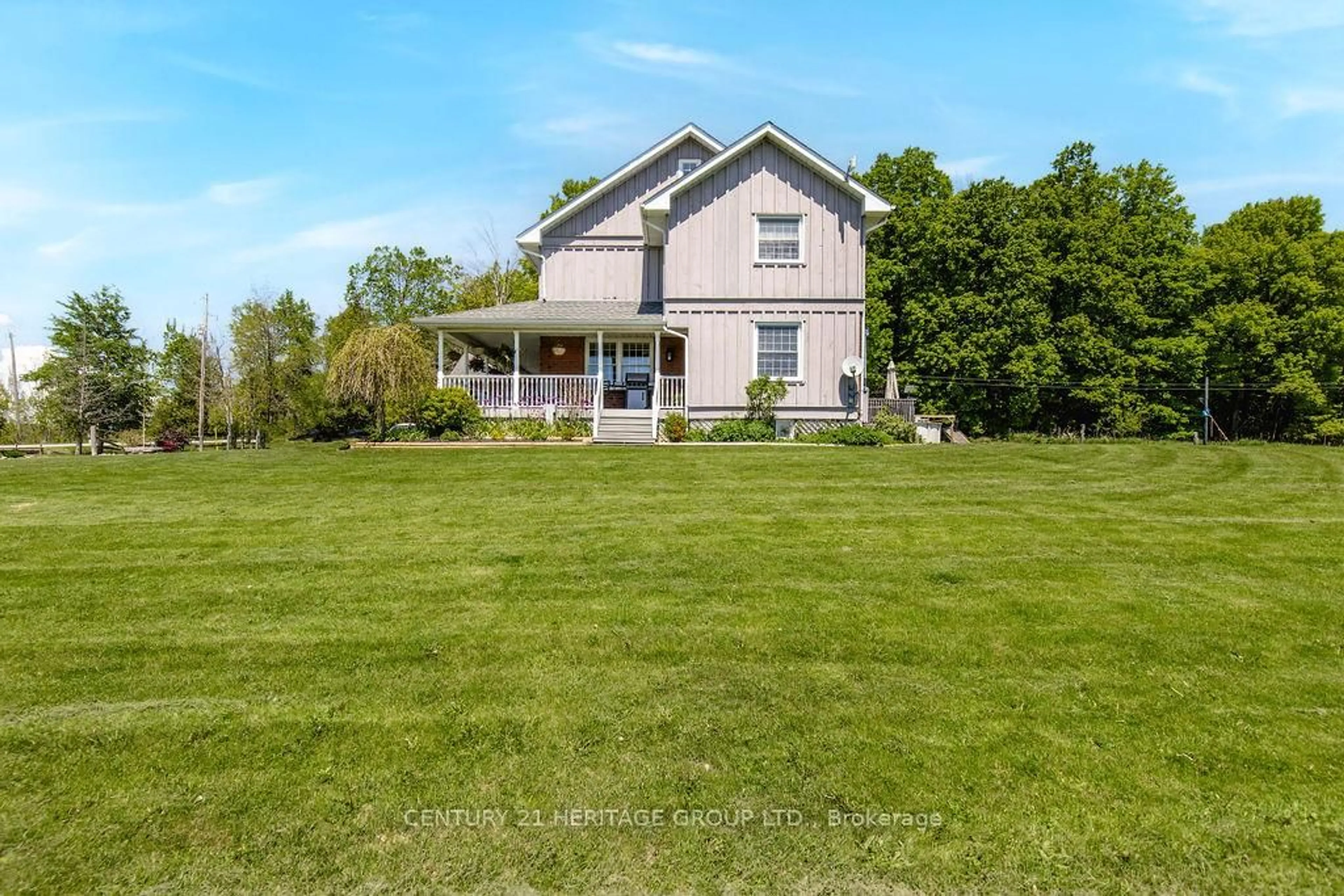 A pic from outside/outdoor area/front of a property/back of a property/a pic from drone, unknown for 996257 Mulmur Tosorontio Townline, Adjala-Tosorontio Ontario L0N 1M0