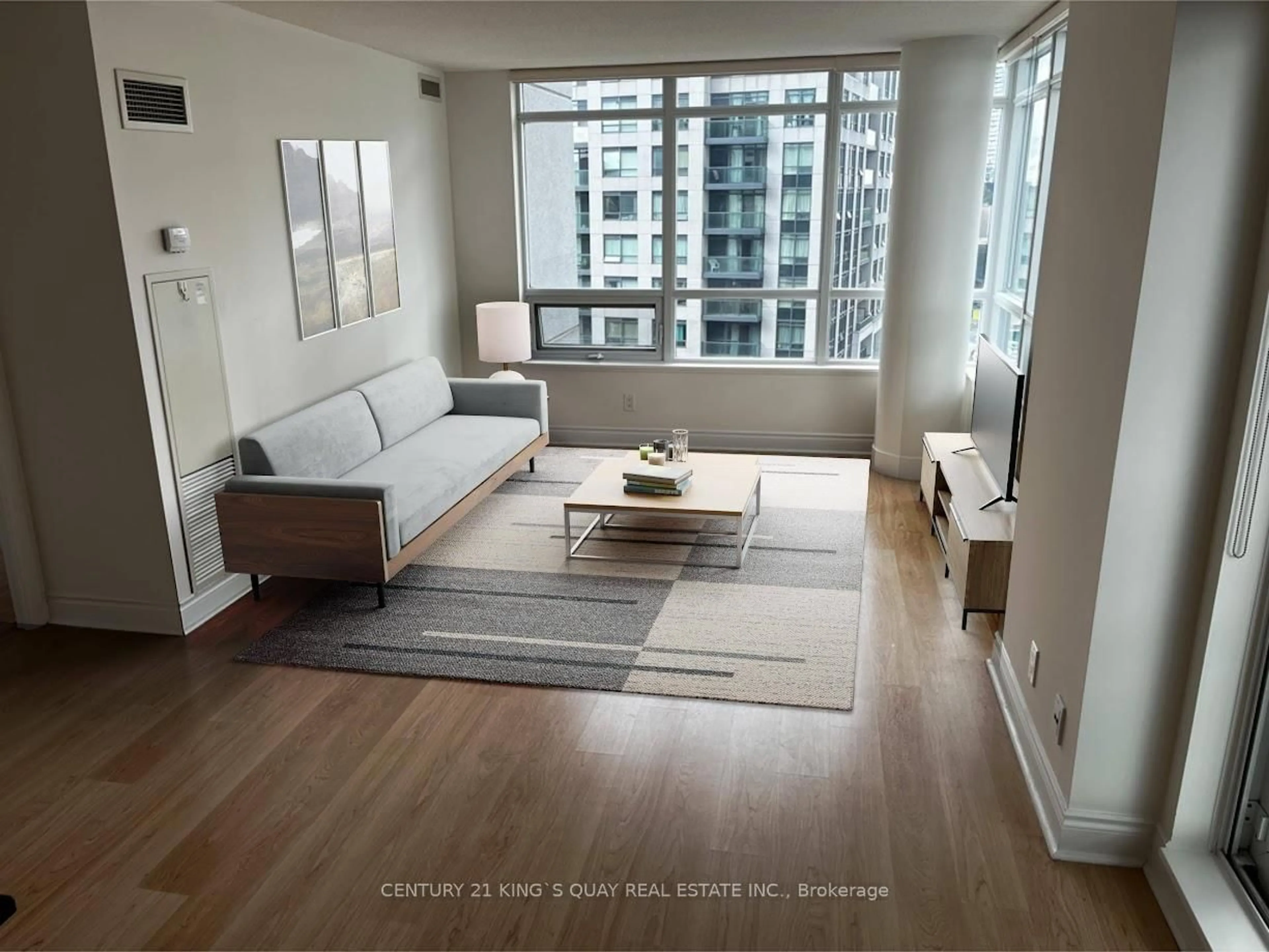Living room with furniture, unknown for 55 South Town Centre Blvd #702, Markham Ontario L6G 0B1