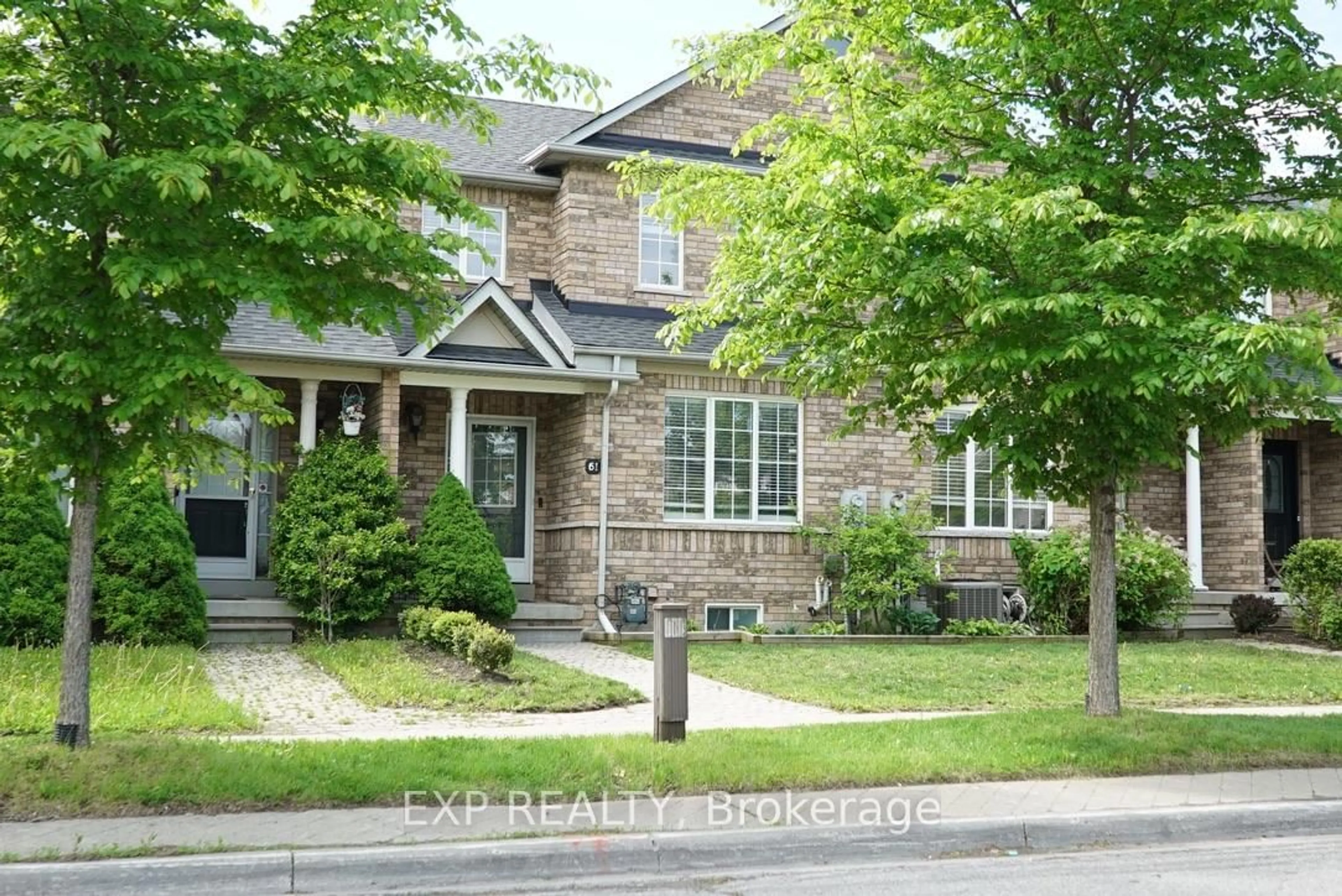 Home with brick exterior material, street for 61 Sonoma Blvd, Vaughan Ontario L4H 1M5
