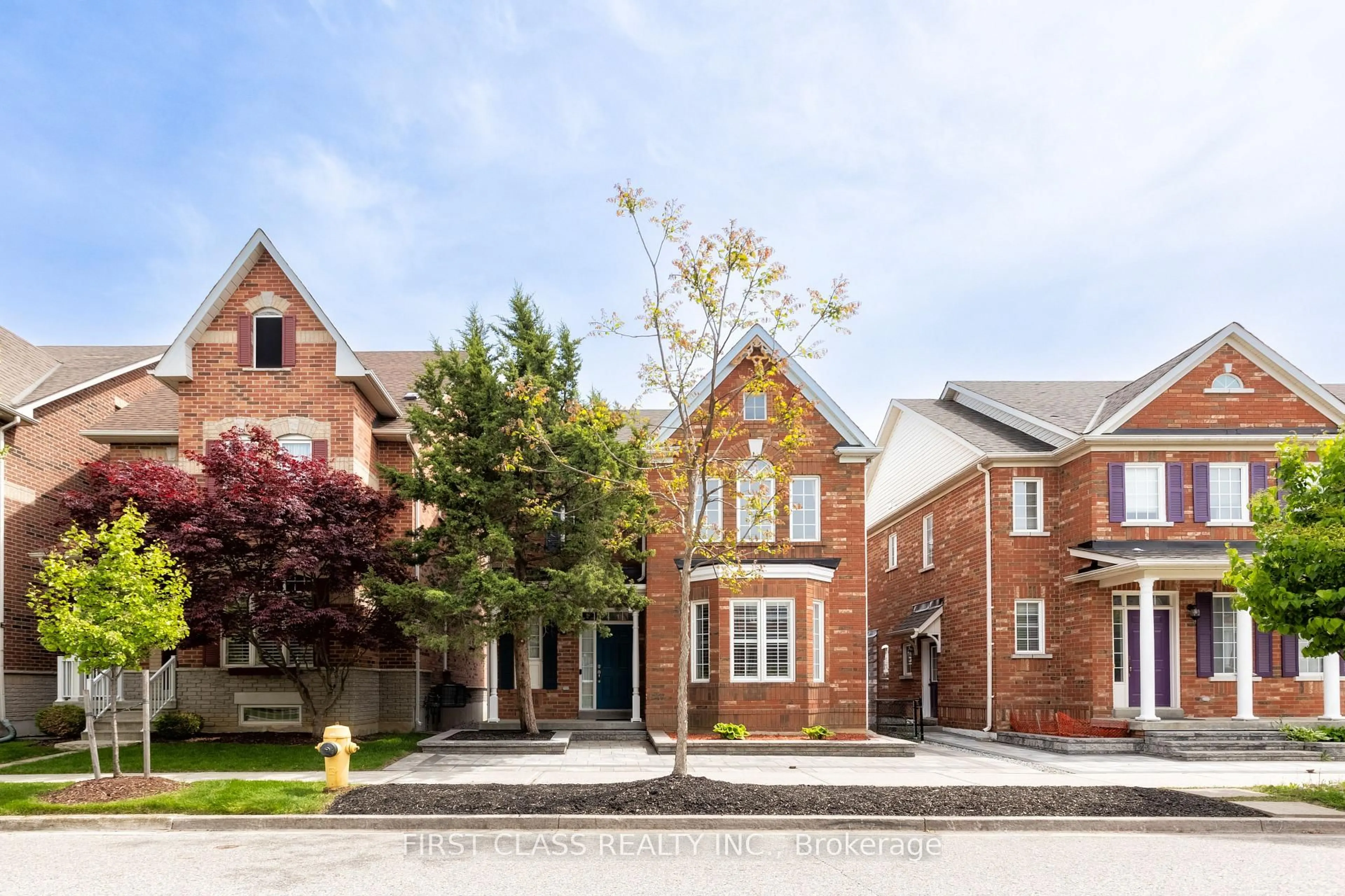 Home with brick exterior material, street for 31 Donald Sim Ave, Markham Ontario L6B 1B6