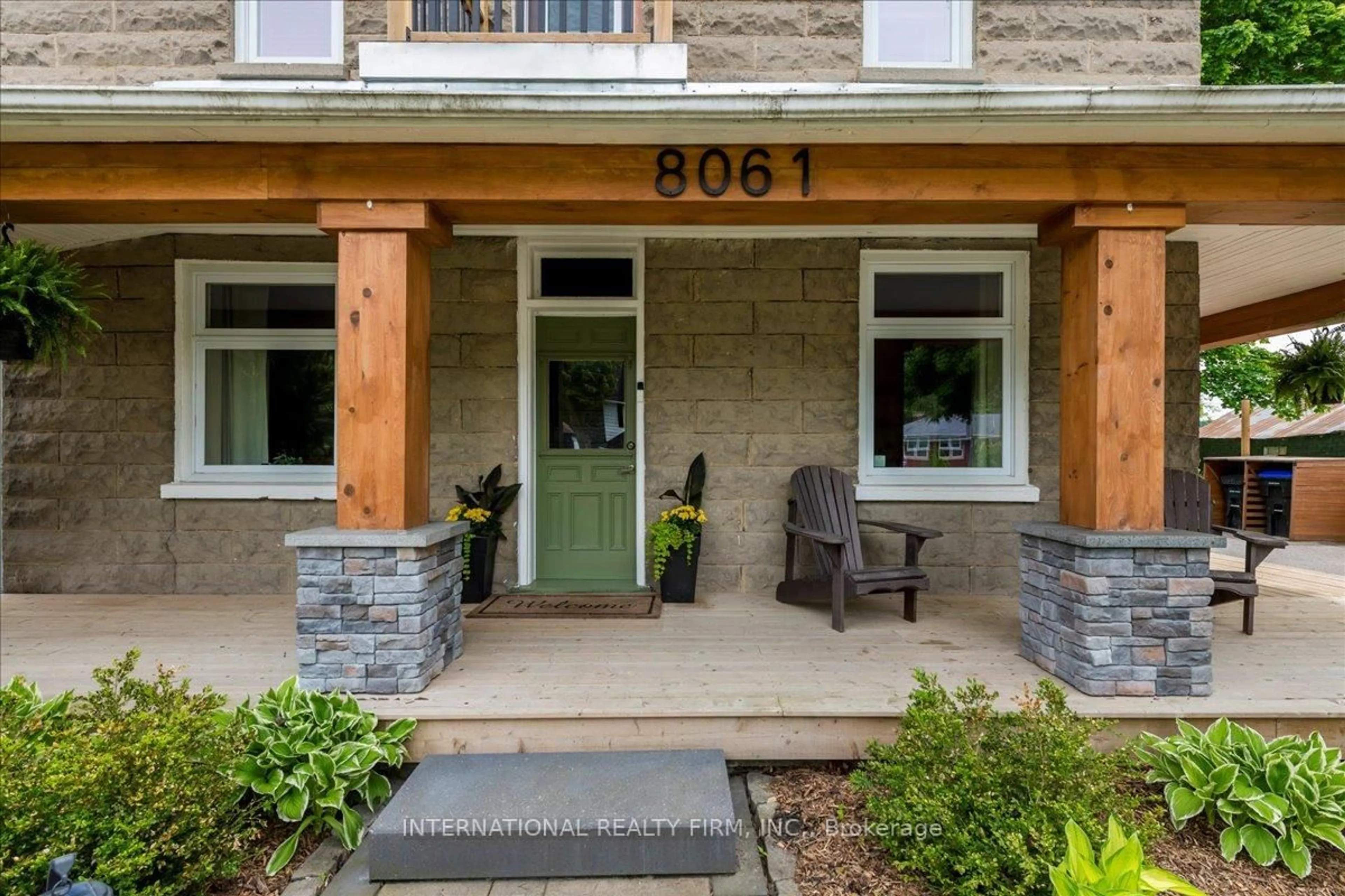 Unknown for 8061 Main St, Adjala-Tosorontio Ontario L0M 1J0