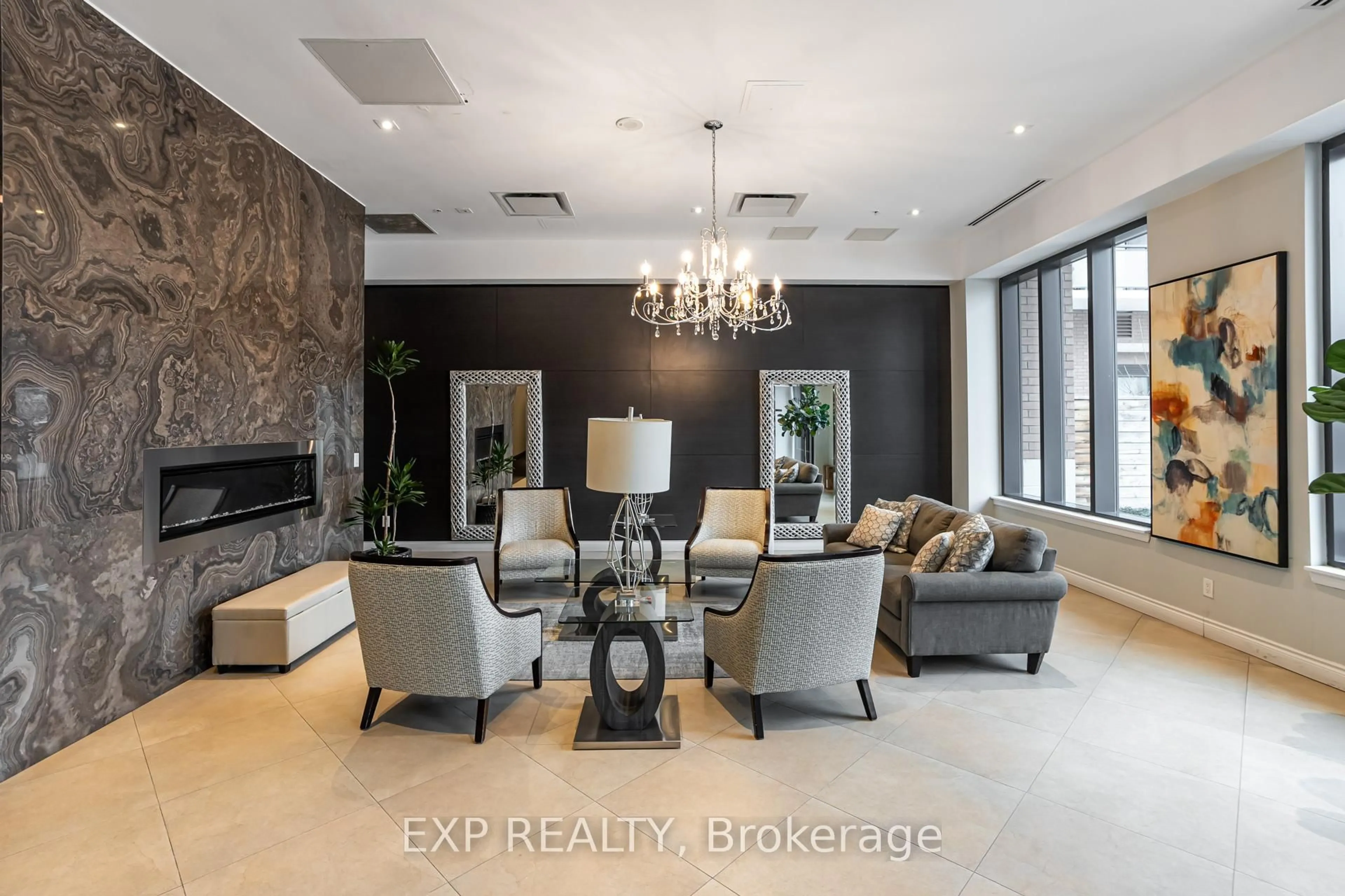 Unknown for 11611 Yonge St #317, Richmond Hill Ontario L4E 1G2