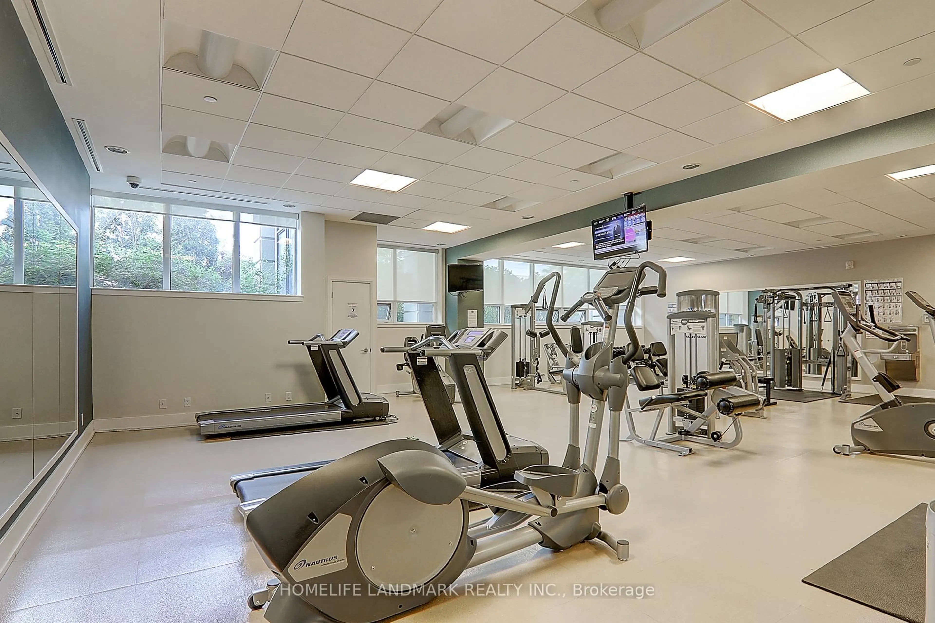 Gym or fitness room for 370 HWY 7 E Ave #906, Richmond Hill Ontario L4B 1A7