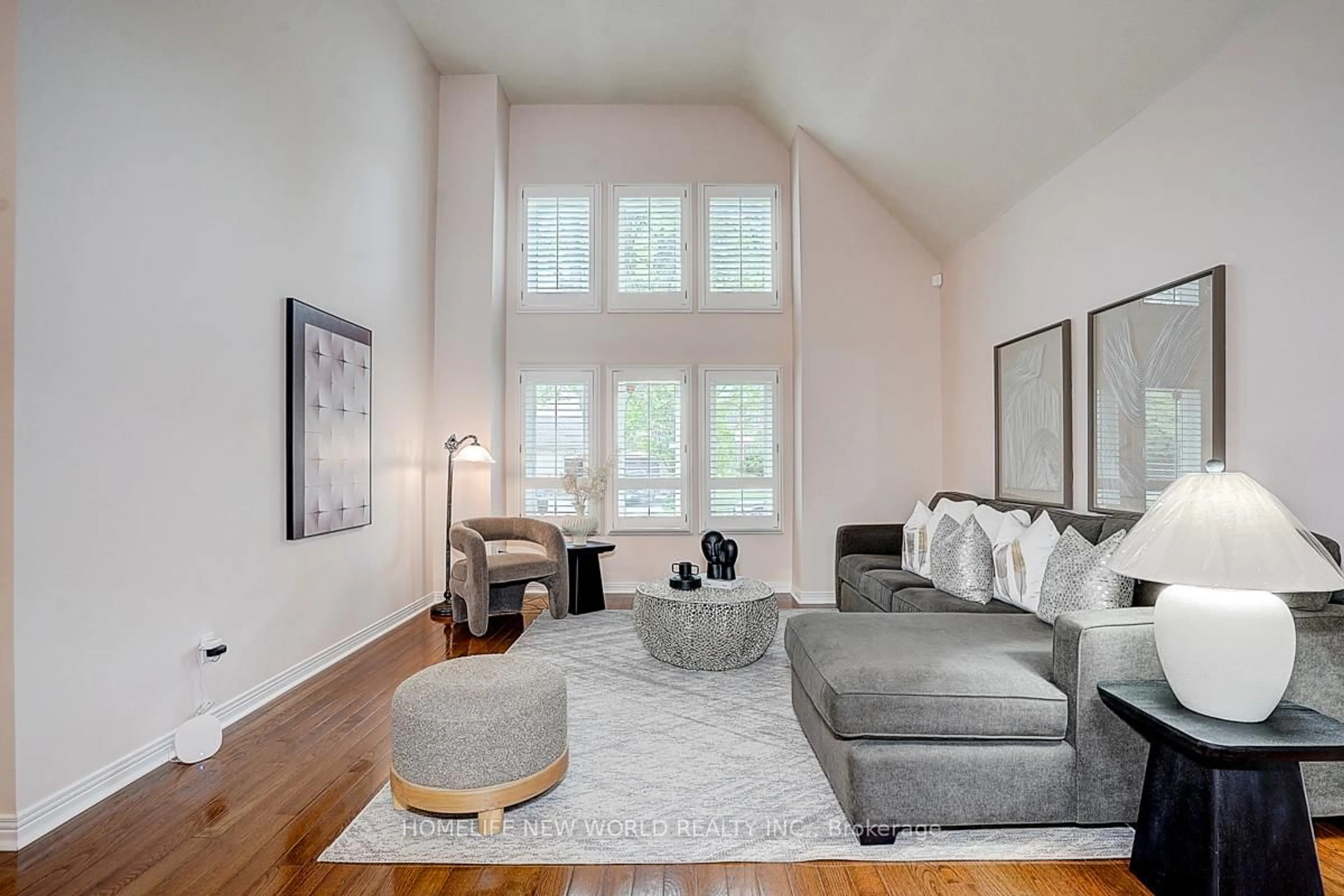 Living room with furniture, unknown for 35 Hedgewood Dr, Markham Ontario L3R 6J6