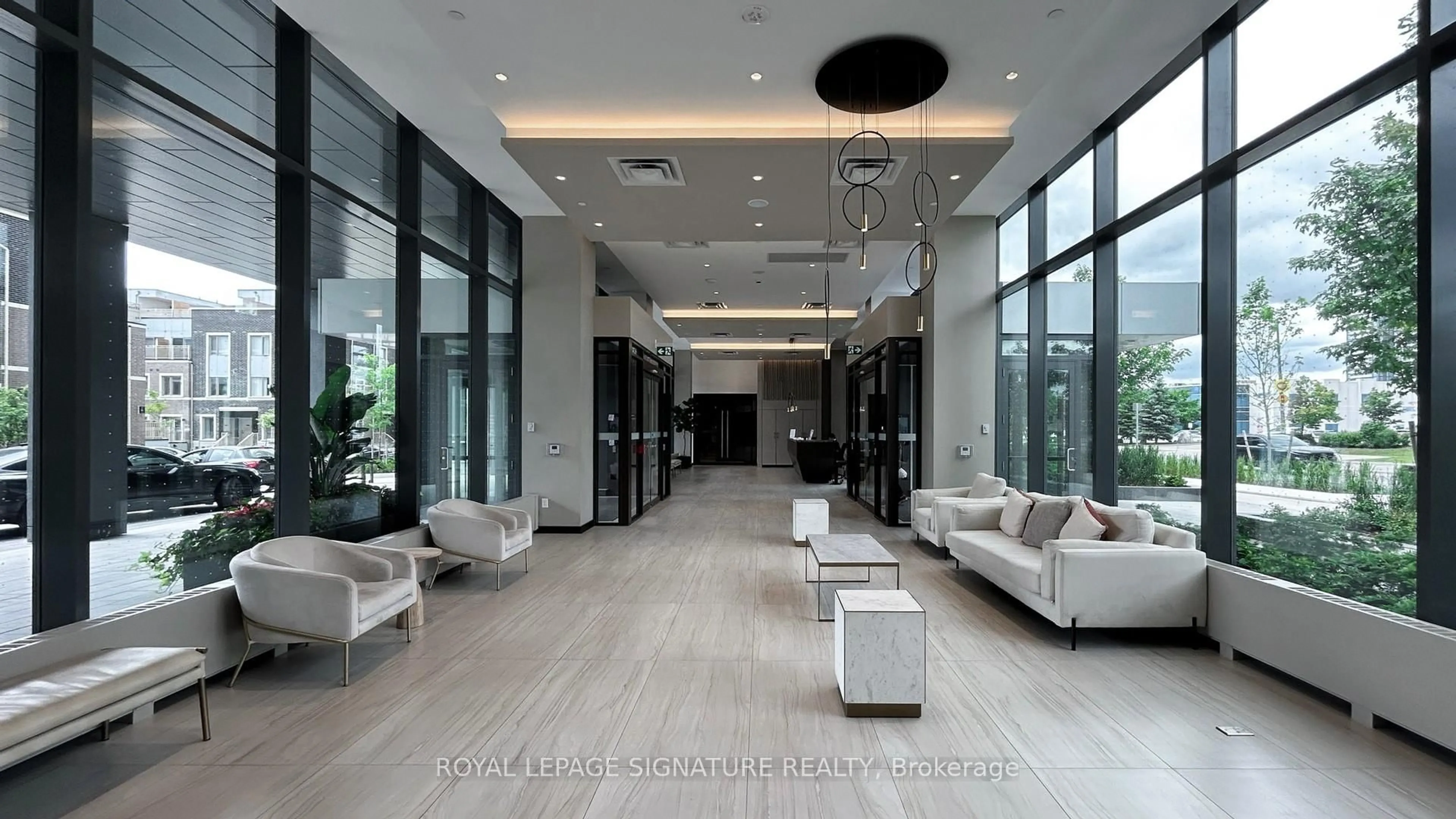 Lobby for 38 Honeycrisp Cres #522, Vaughan Ontario L4K 0M8