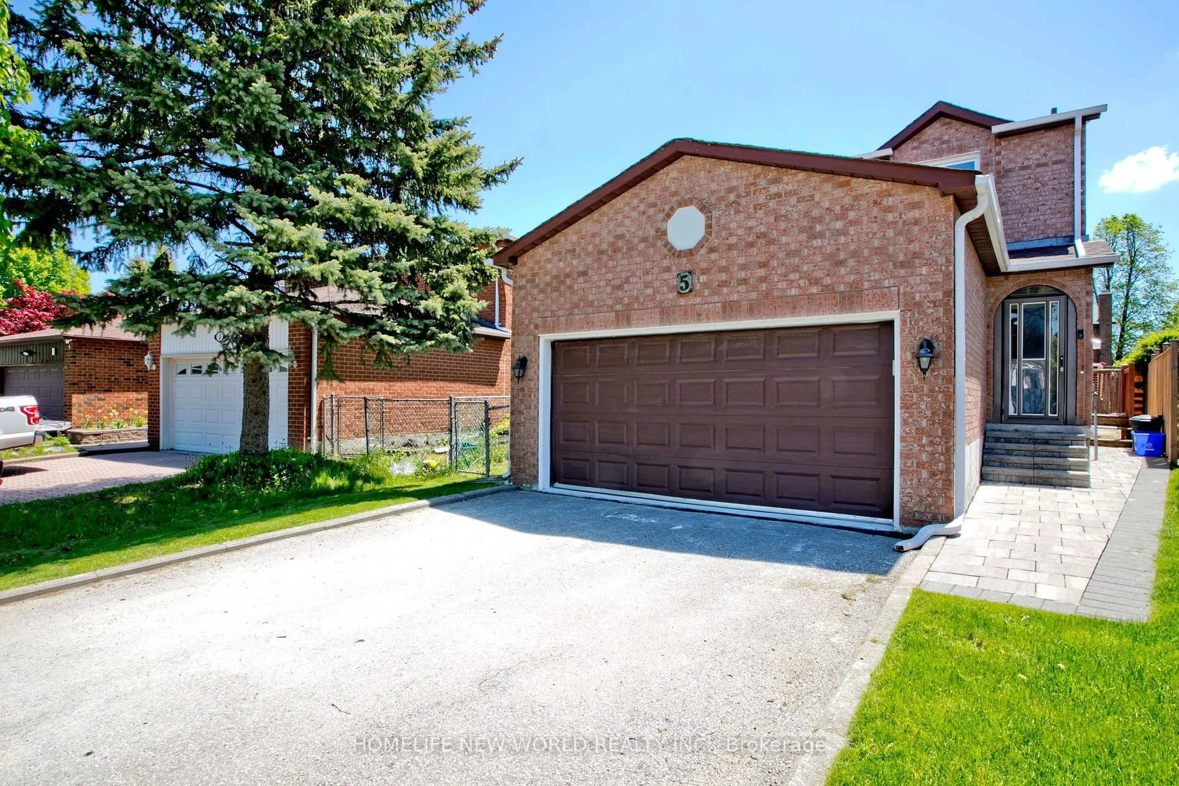Home with brick exterior material, street for 5 Hendon Rd, Markham Ontario L3R 6Z9