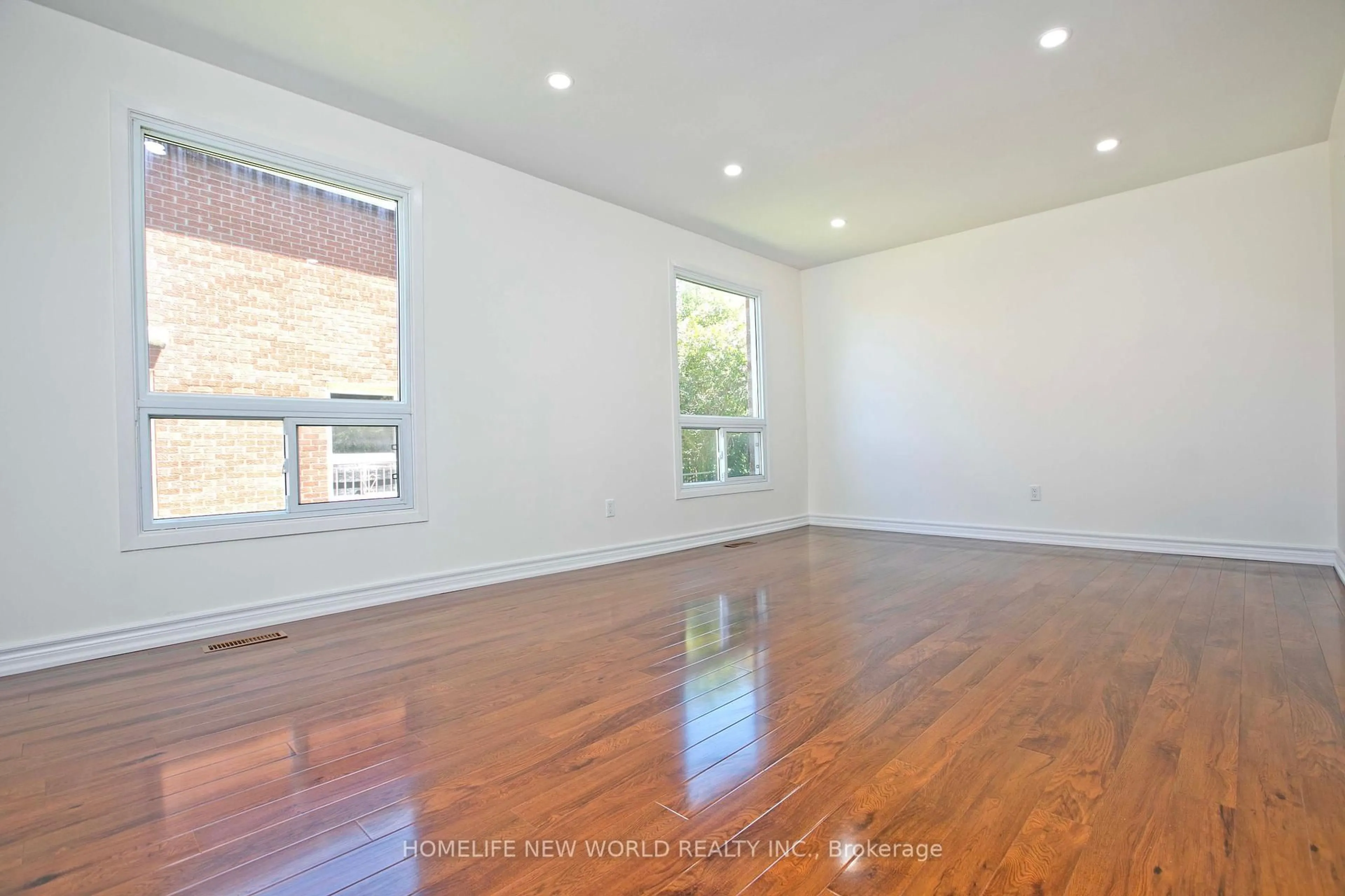 A pic of a room for 5 Hendon Rd, Markham Ontario L3R 6Z9