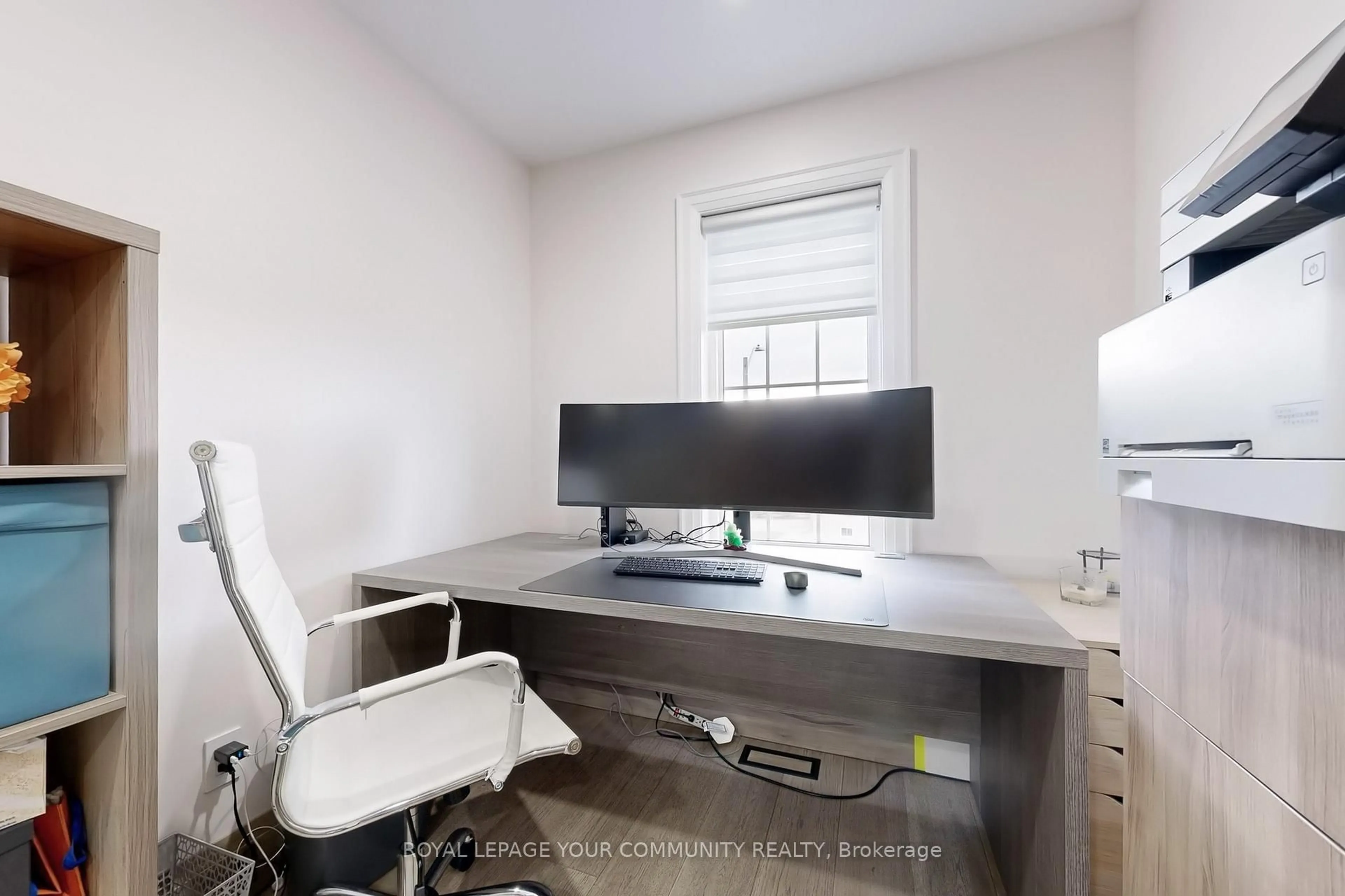 A pic of a room for 1 Princess Isabella Crt, Vaughan Ontario L6A 4B3