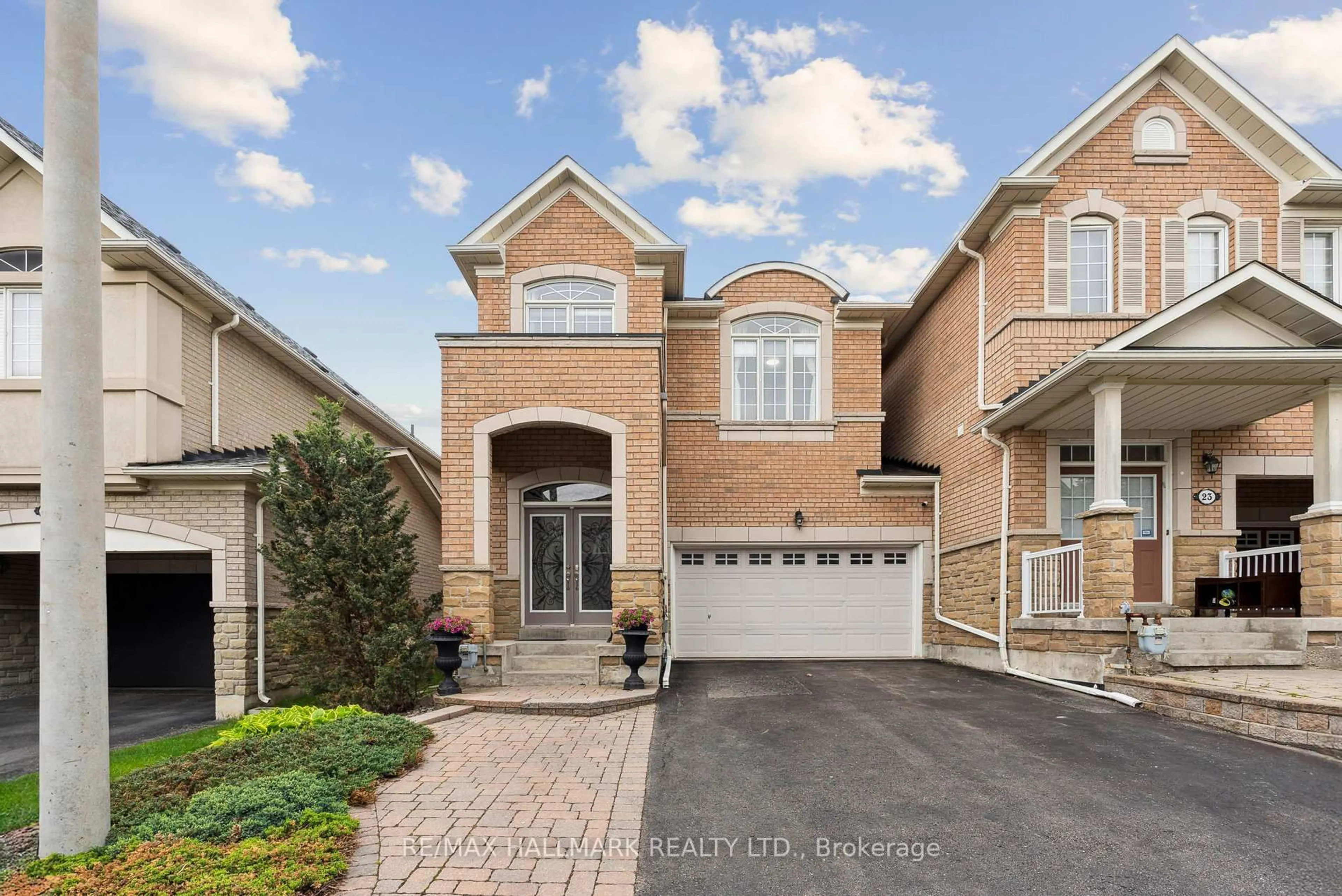 Home with brick exterior material, street for 21 Amberty St, Vaughan Ontario L4J 8W6