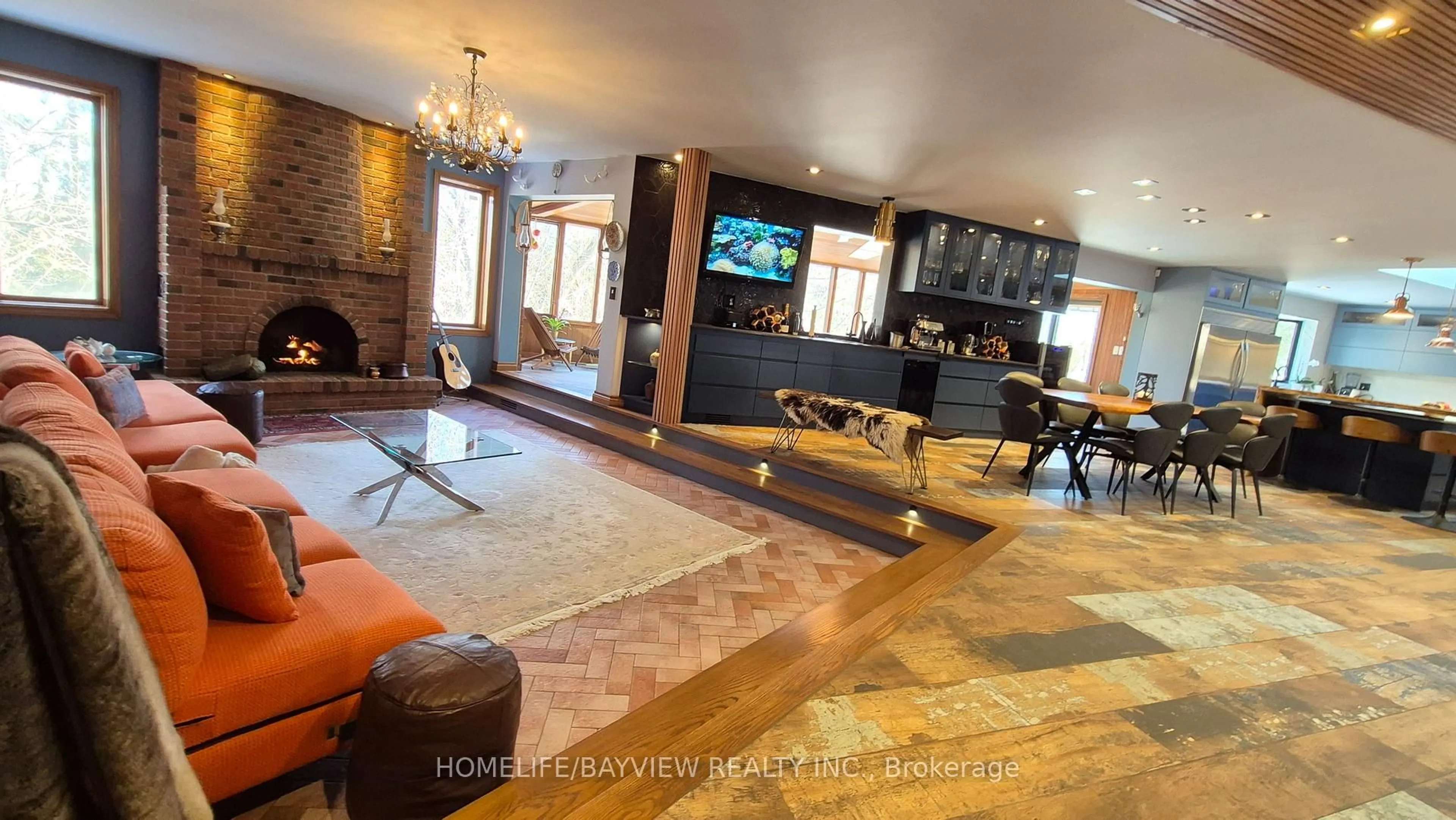 Lobby for 12575 Weston Rd, King Ontario L7B 1K4