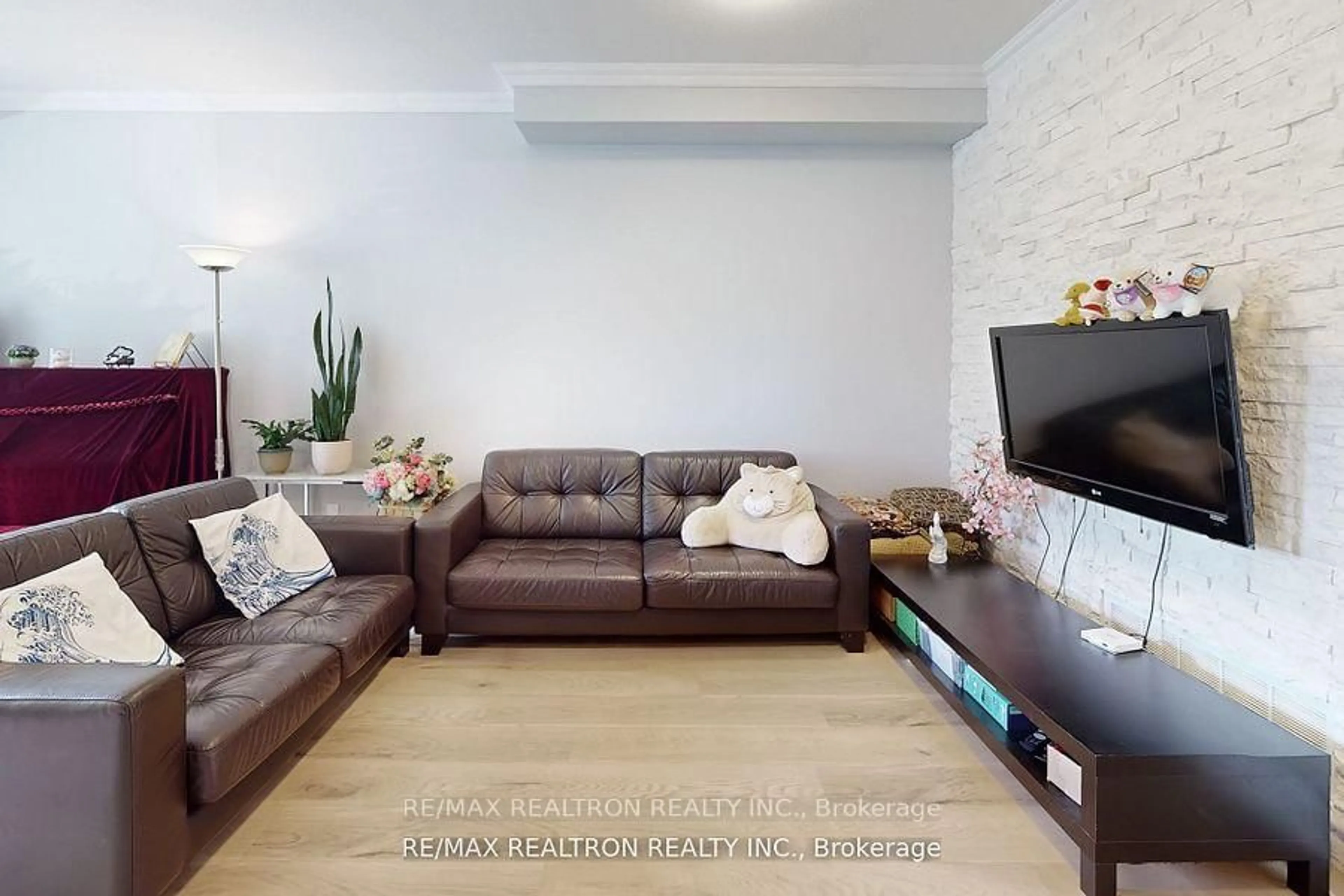 Living room with furniture, unknown for 110 Riverlands Ave, Markham Ontario L6B 1B6