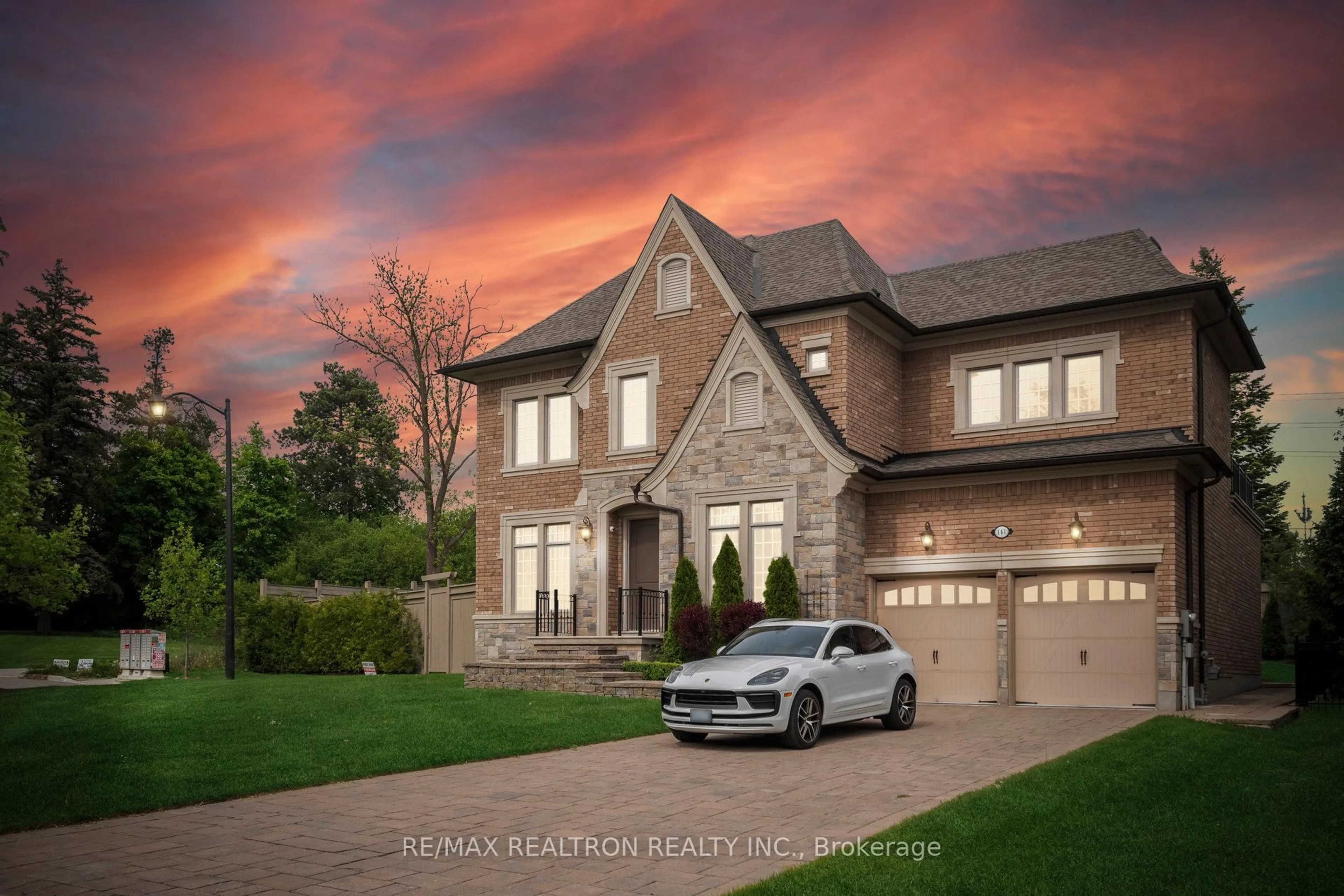 Home with brick exterior material, street for 141 Annsleywood Crt, Vaughan Ontario L4H 4G6