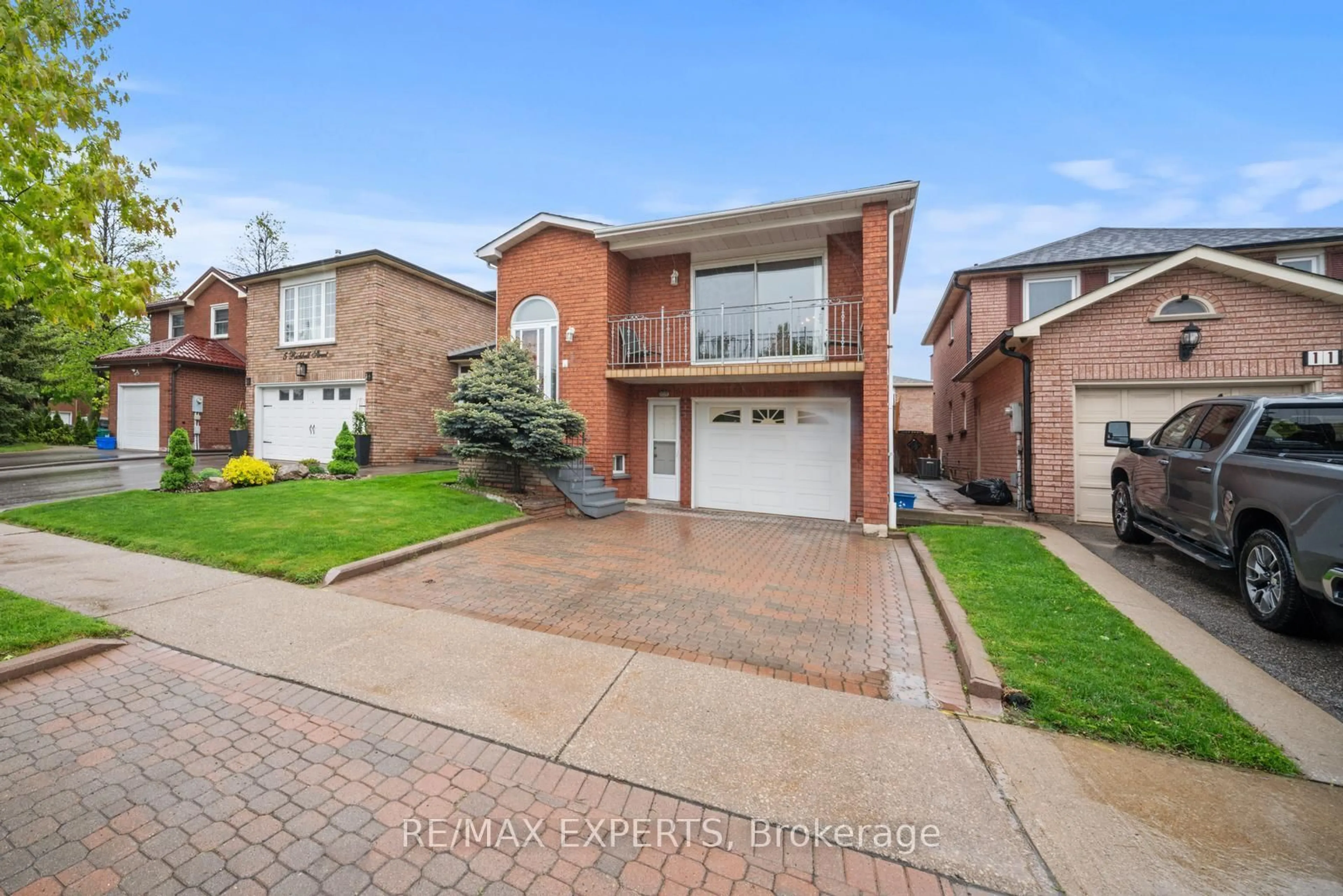Home with brick exterior material, street for 9 Richbell St, Vaughan Ontario L4J 5W5