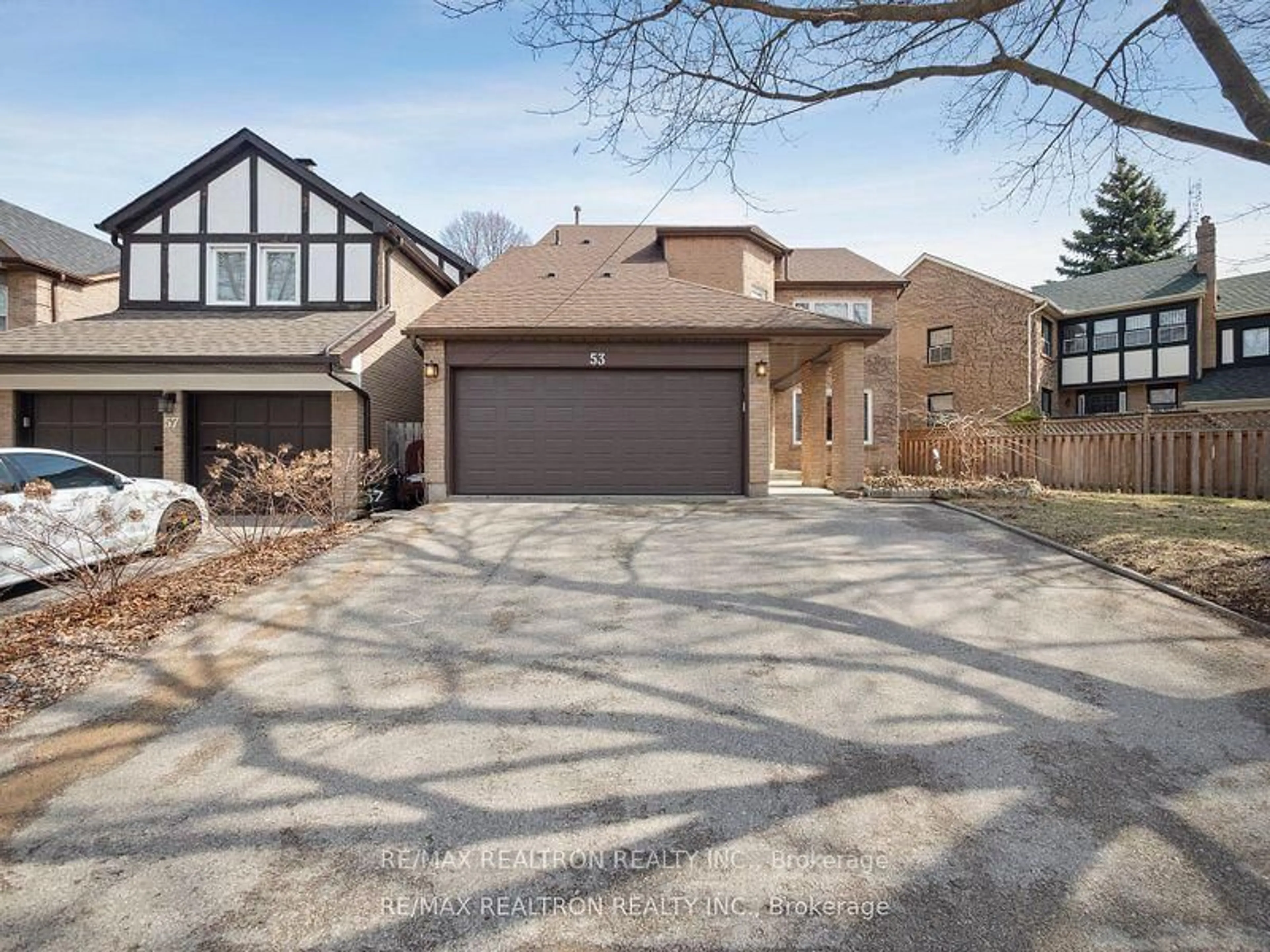 Home with brick exterior material, street for 53 Peter Andrew Cres, Vaughan Ontario L4J 3E2