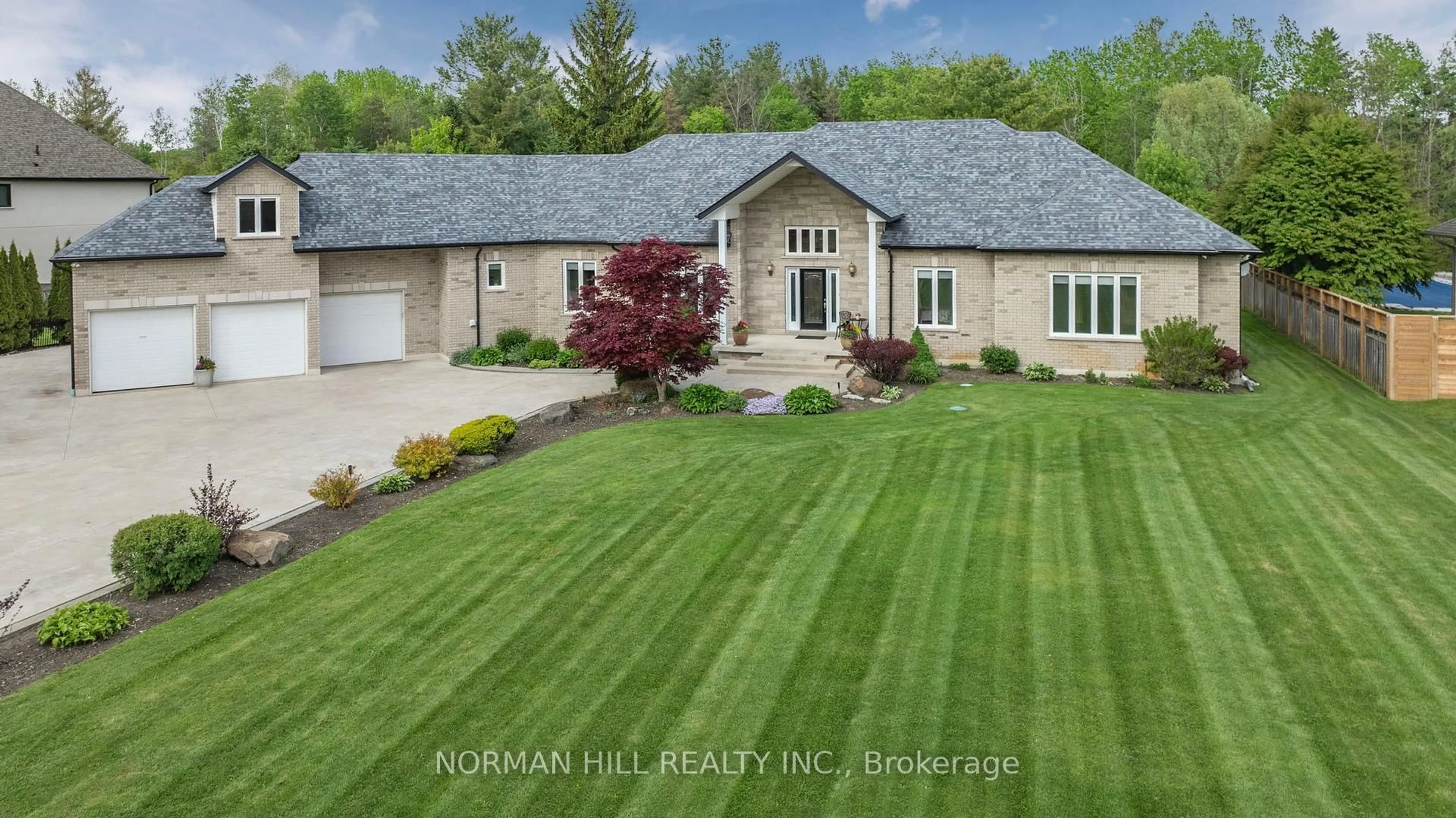 A pic from outside/outdoor area/front of a property/back of a property/a pic from drone, unknown for 16415 7th Concession Rd, King Ontario L7B 0E4
