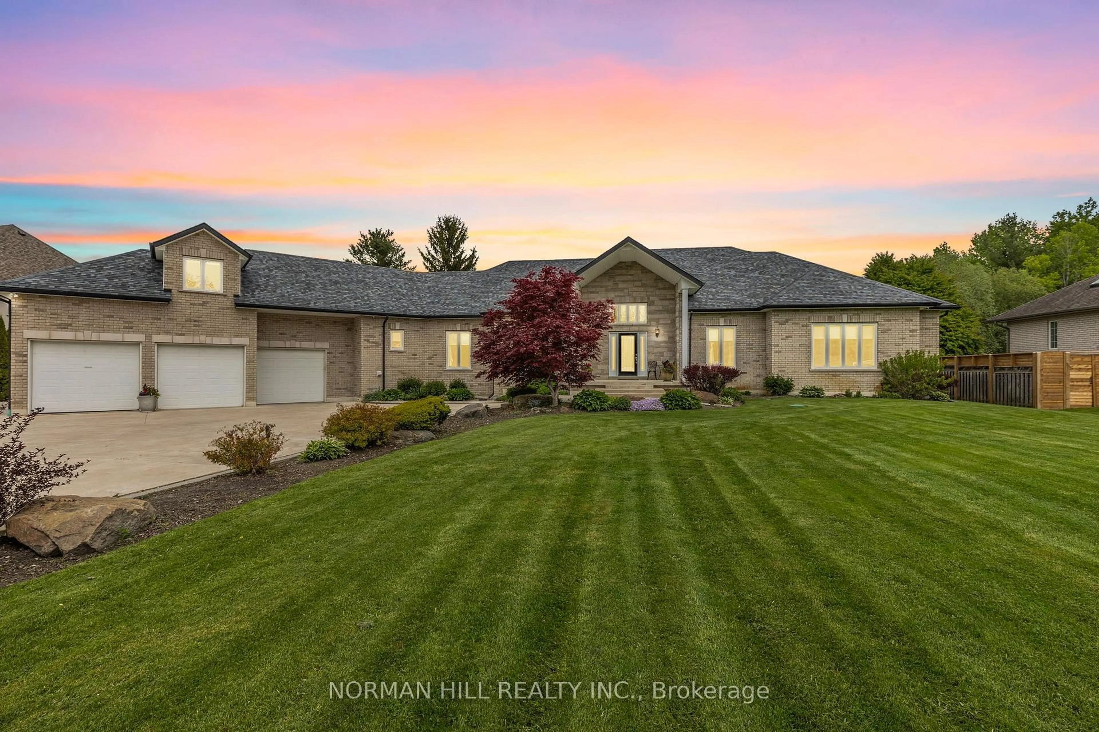 A pic from outside/outdoor area/front of a property/back of a property/a pic from drone, water/lake/river/ocean view for 16415 7th Concession Rd, King Ontario L7B 0E4