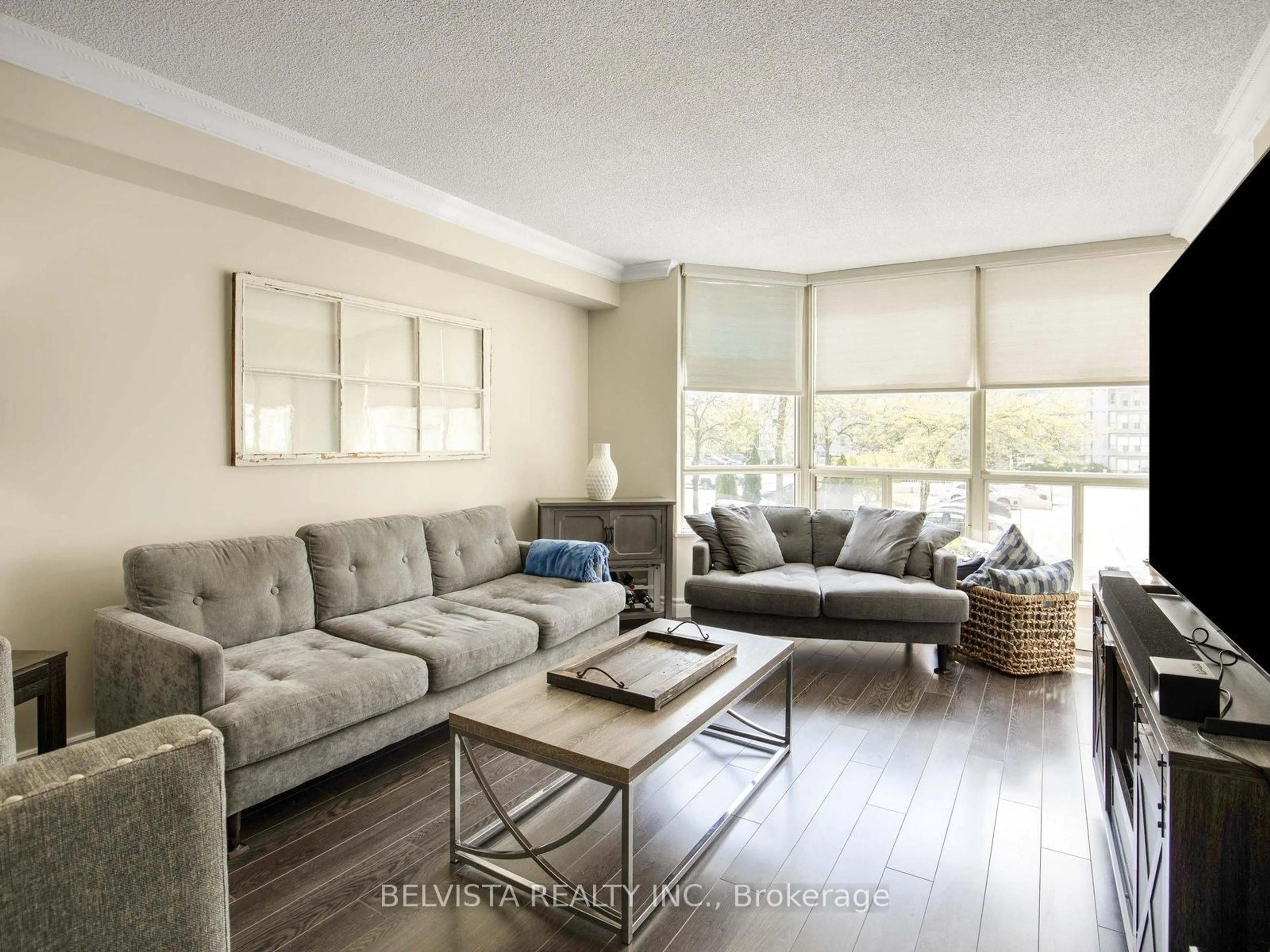 Living room with furniture, unknown for 309 Major Mackenzie Dr #213, Richmond Hill Ontario L4C 9V5