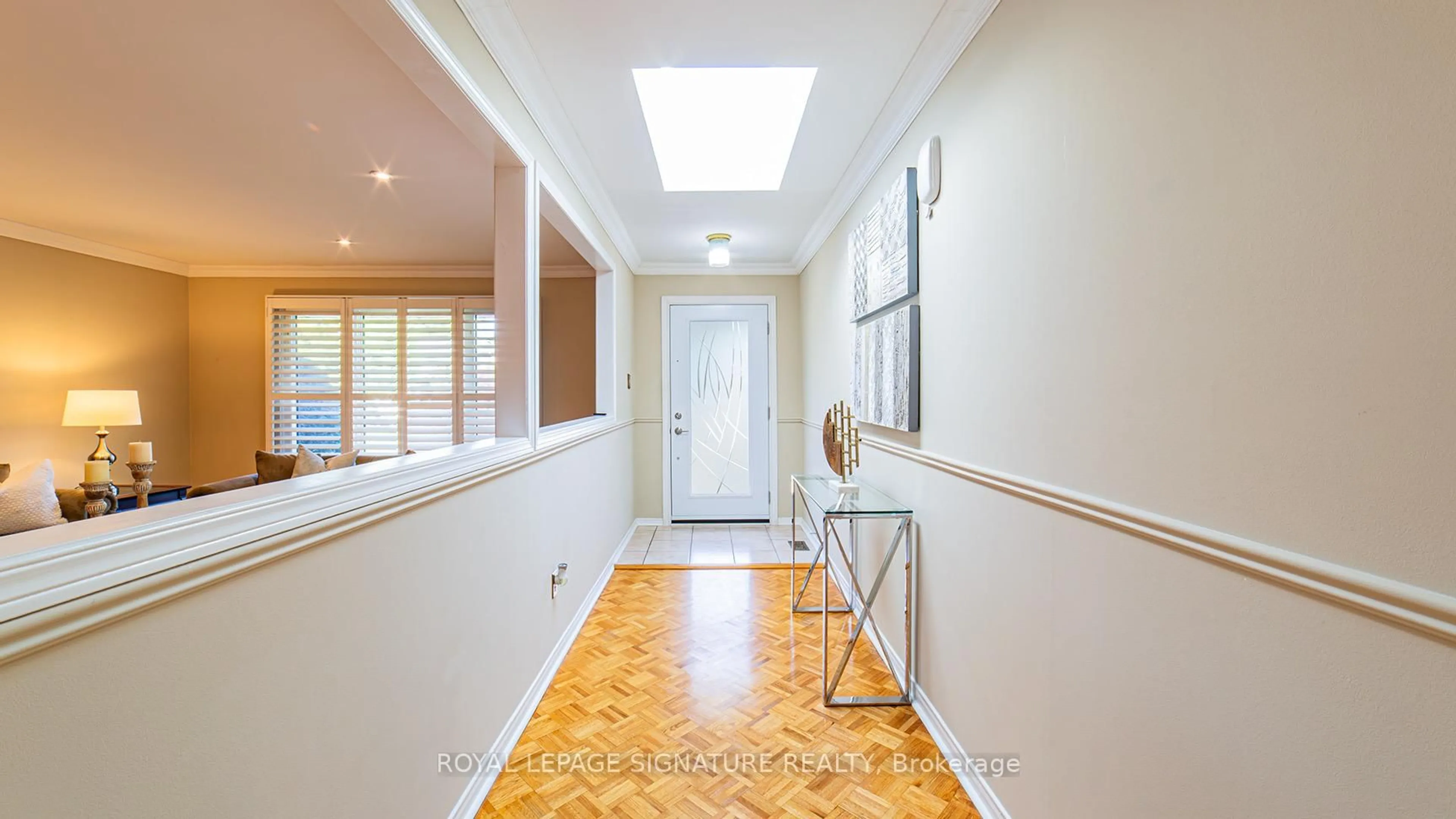 Indoor entryway for 69 Harvest Moon Dr, Markham Ontario L3R 4L3
