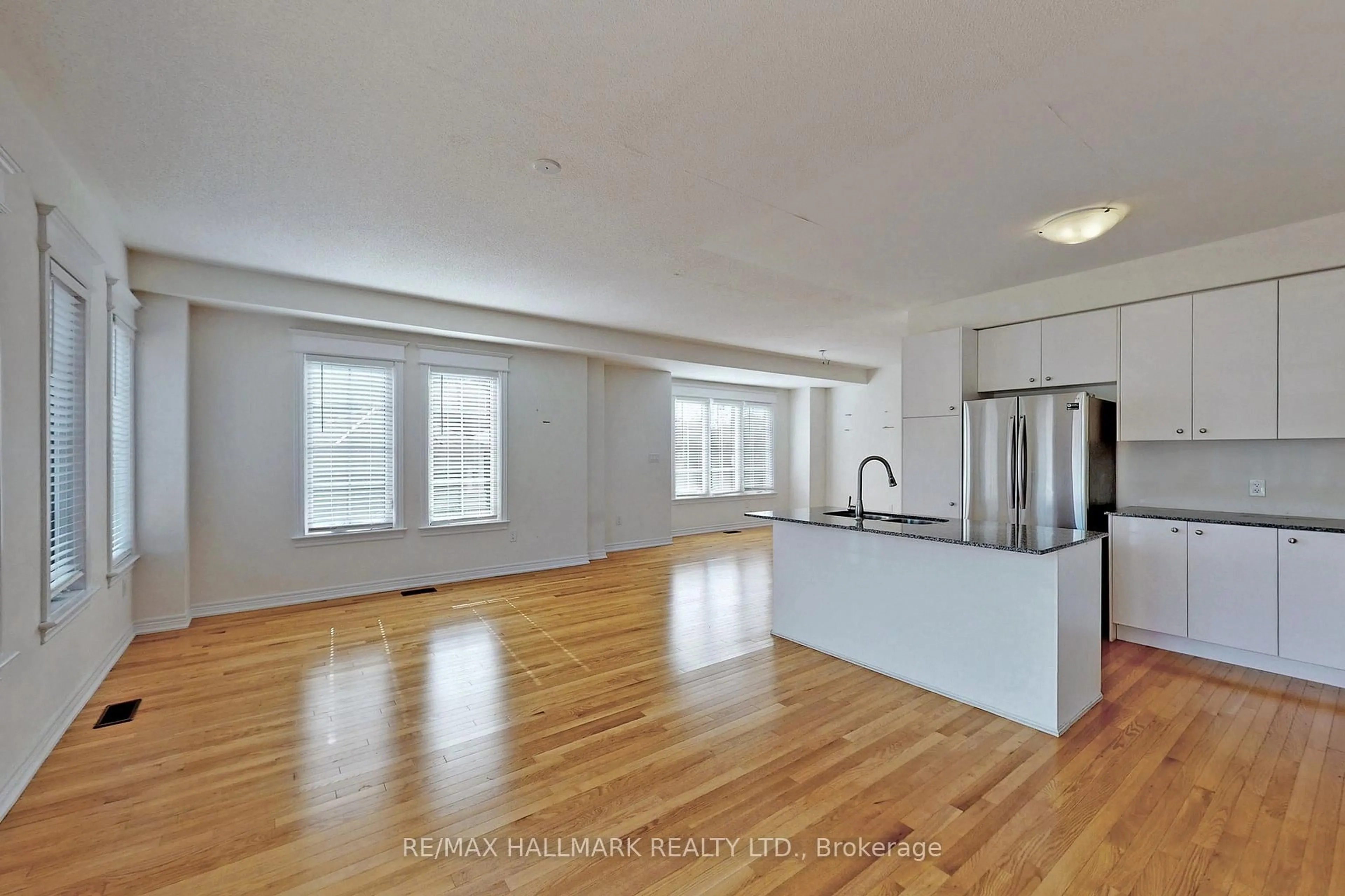 Open concept kitchen, unknown for 1 Bellflower Lane, Richmond Hill Ontario L4E 1E7