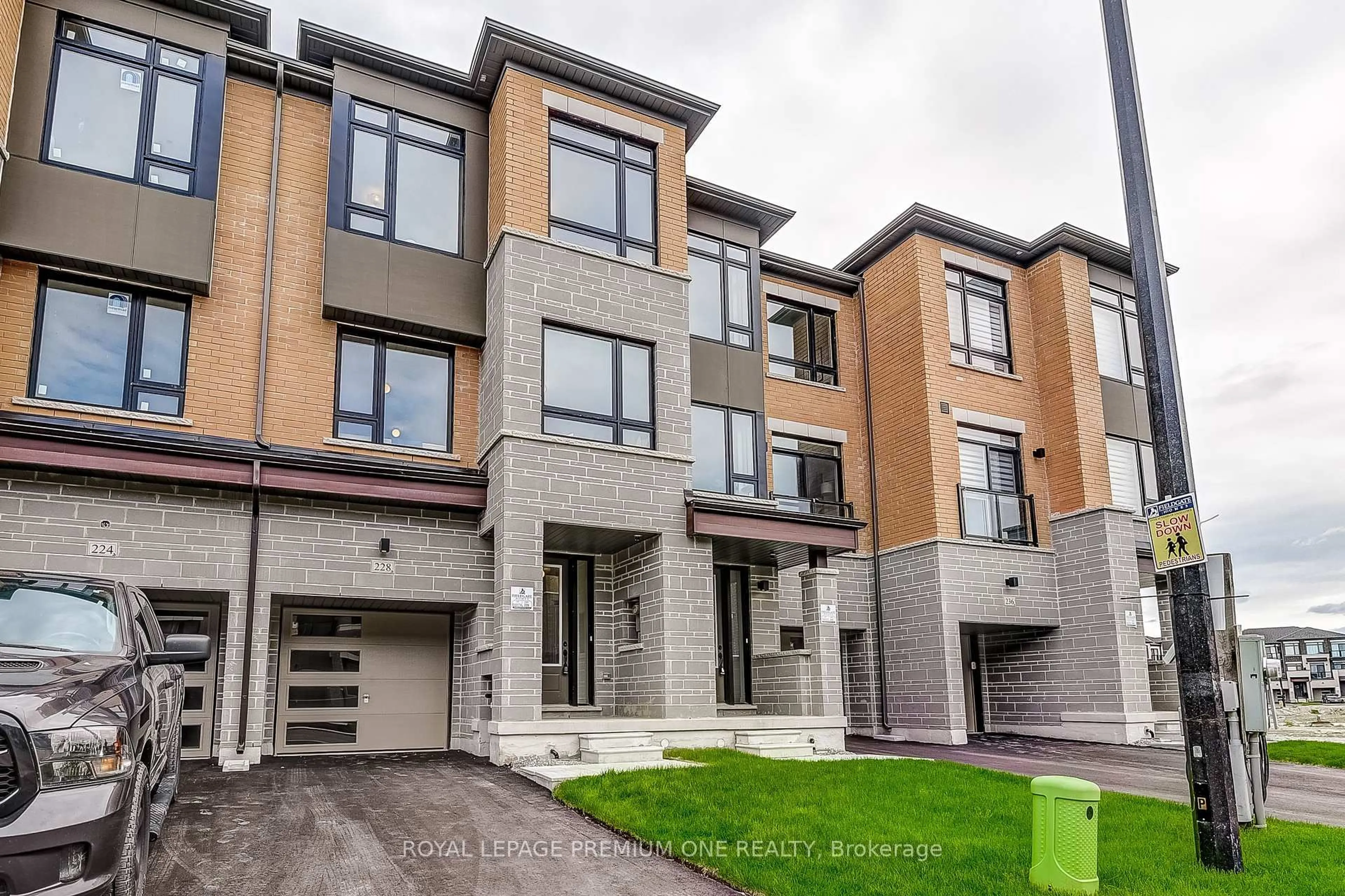 Home with brick exterior material, street for 228 Tennant Circ, Vaughan Ontario L4H 5L4