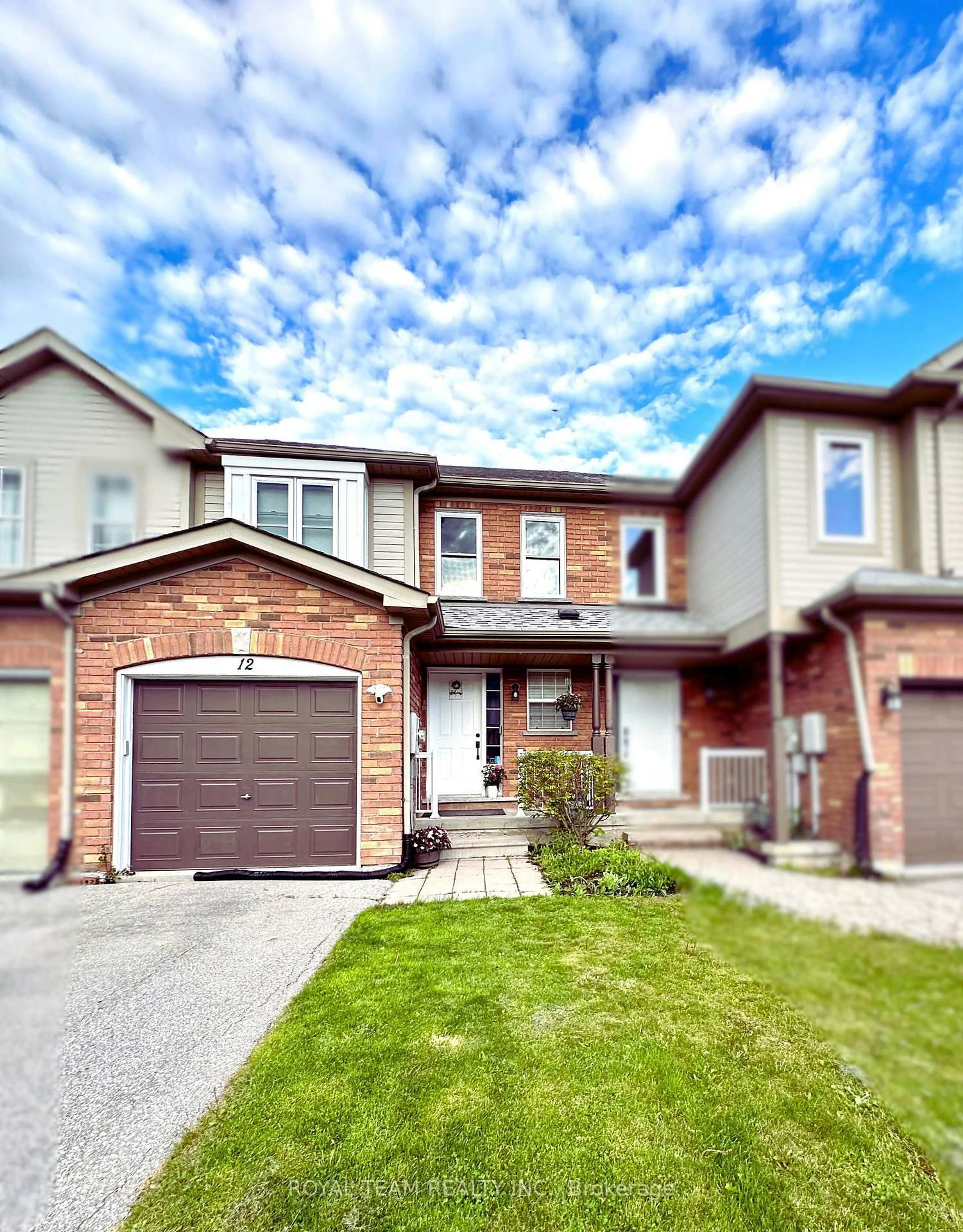 Home with brick exterior material, street for 12 Crittenden Dr, Georgina Ontario L4P 4E7