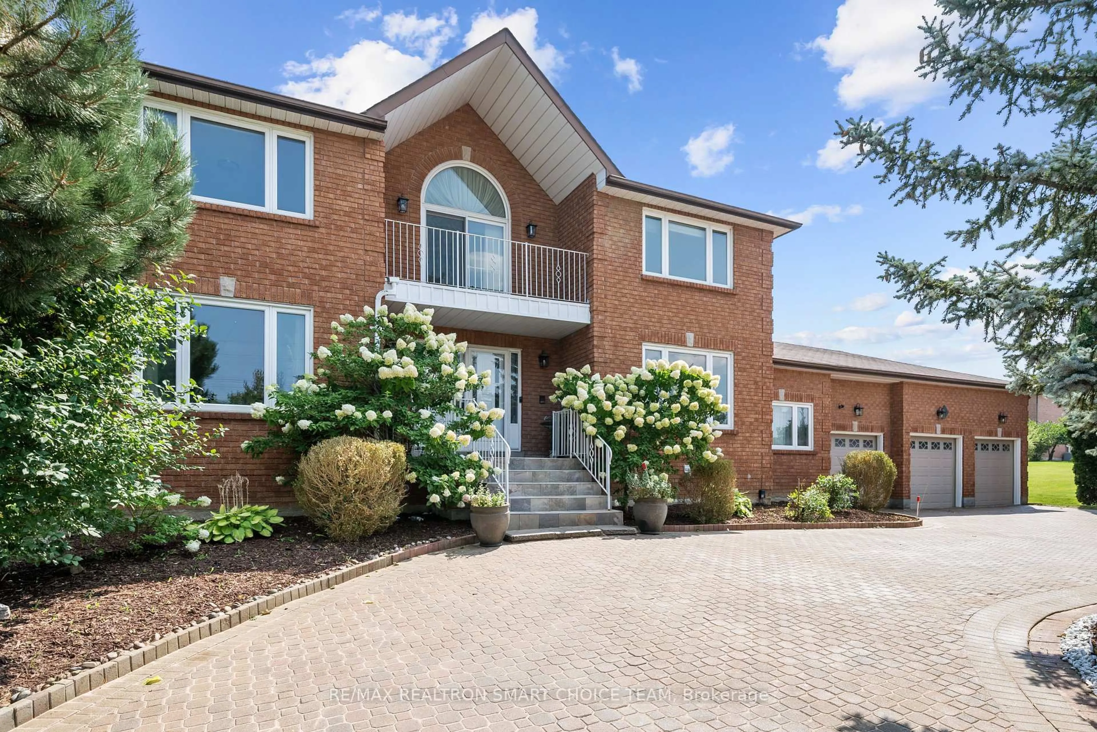 Home with brick exterior material, street for 89 Beckenridge Dr, Markham Ontario L3S 3B1
