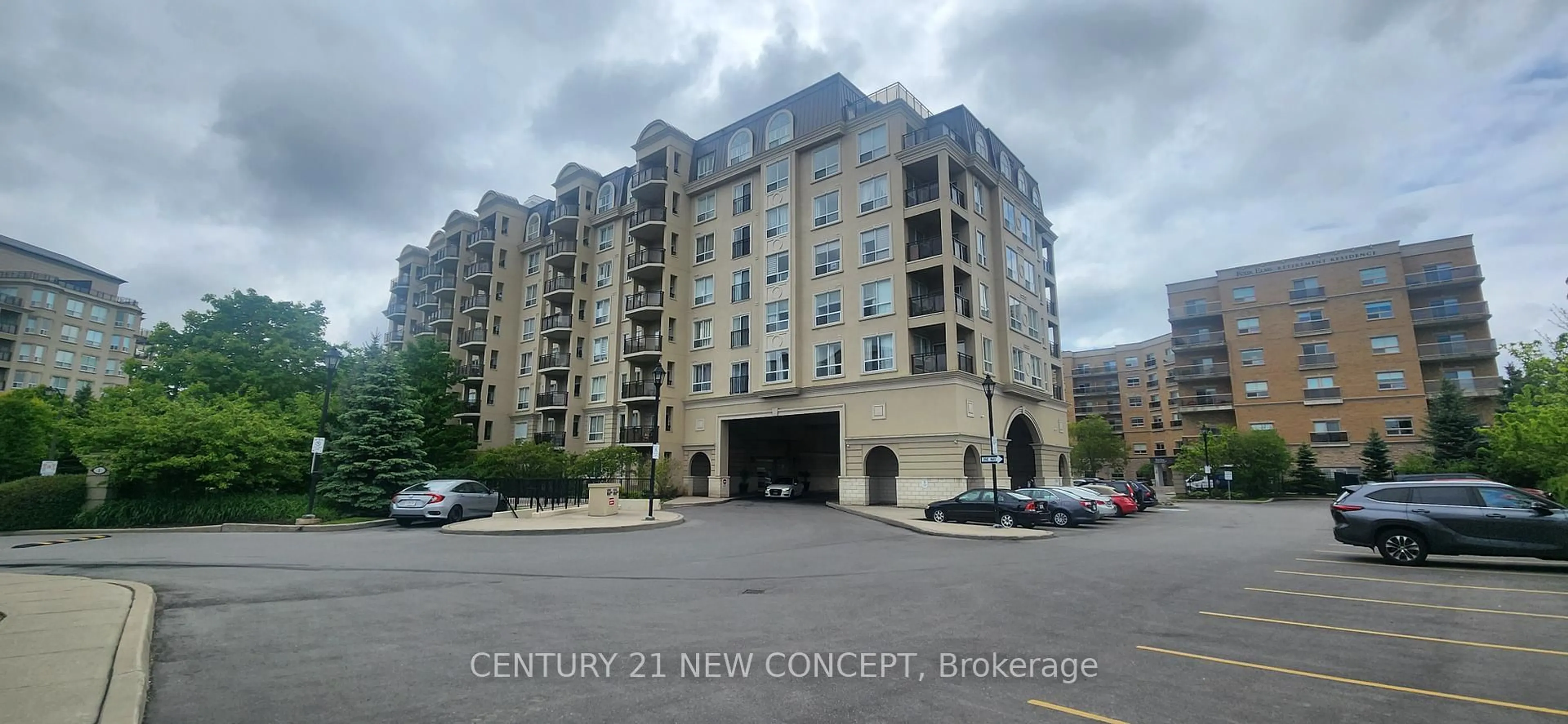 Unknown for 1 Maison Parc Crt #502, Vaughan Ontario L4J 9K1