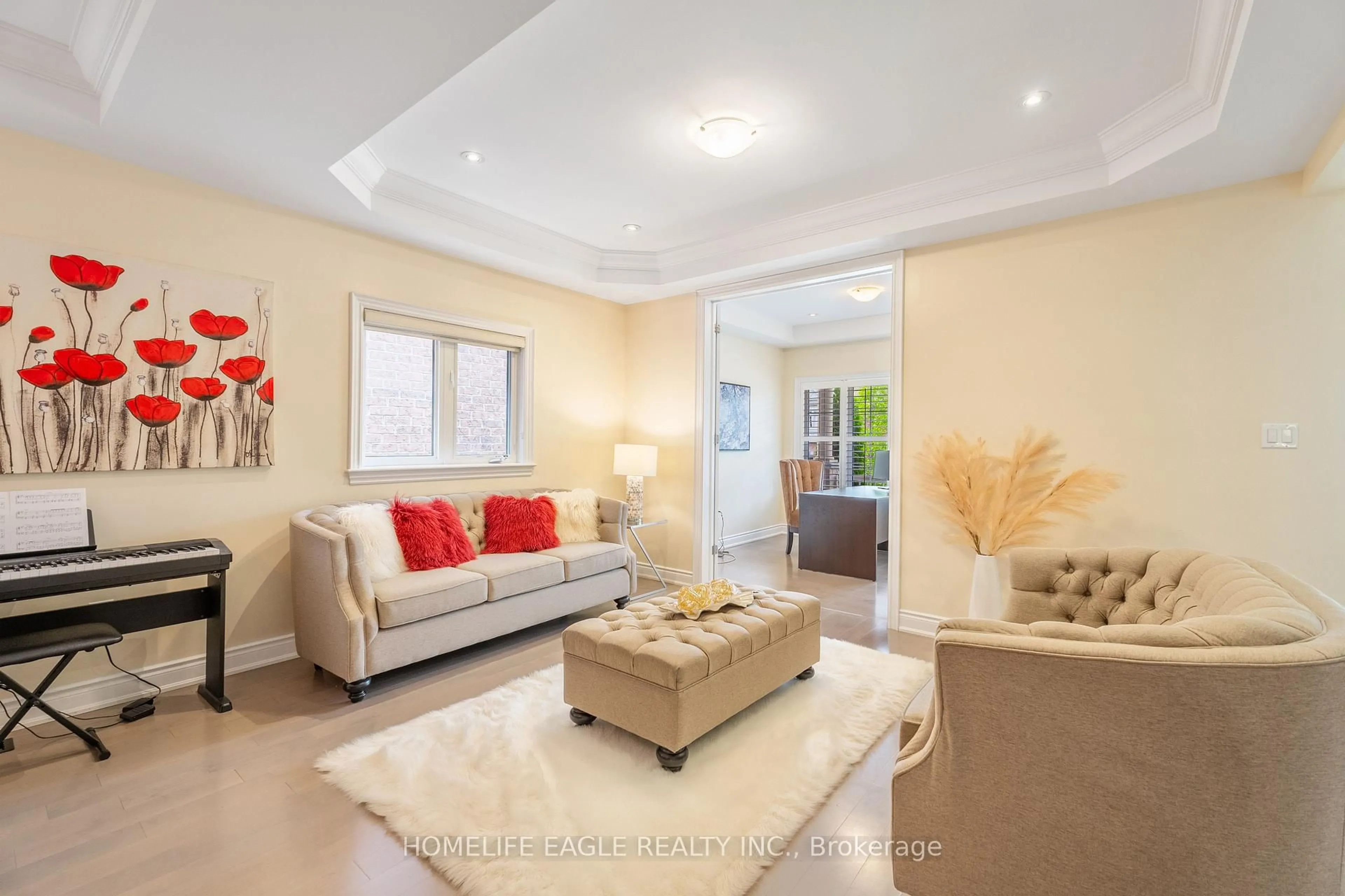 Living room with furniture, unknown for 218 Frederick Curran Lane, Newmarket Ontario L3X 3J2