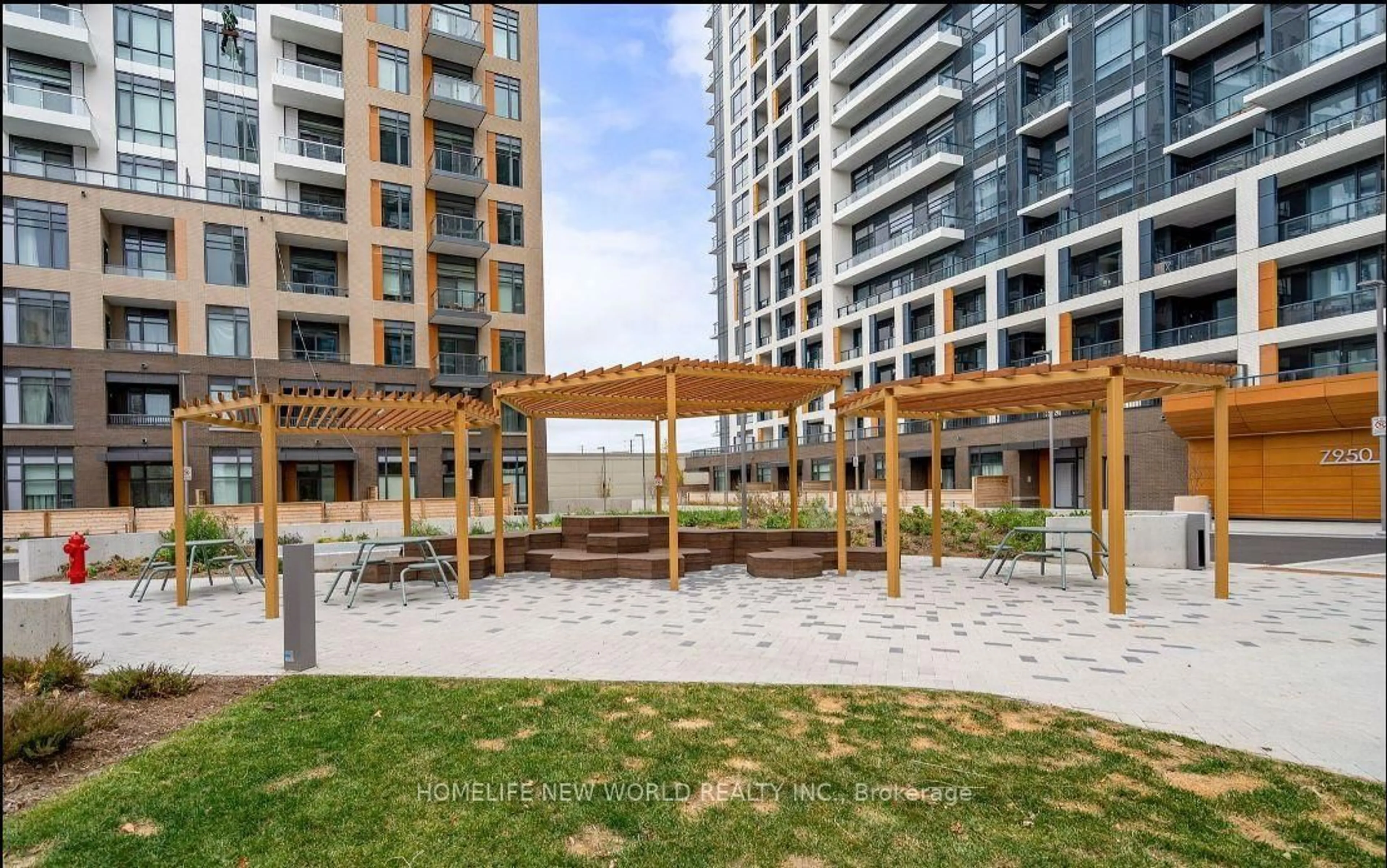 Patio, unknown for 7950 Bathurst St #1419A, Vaughan Ontario L4J 0L4