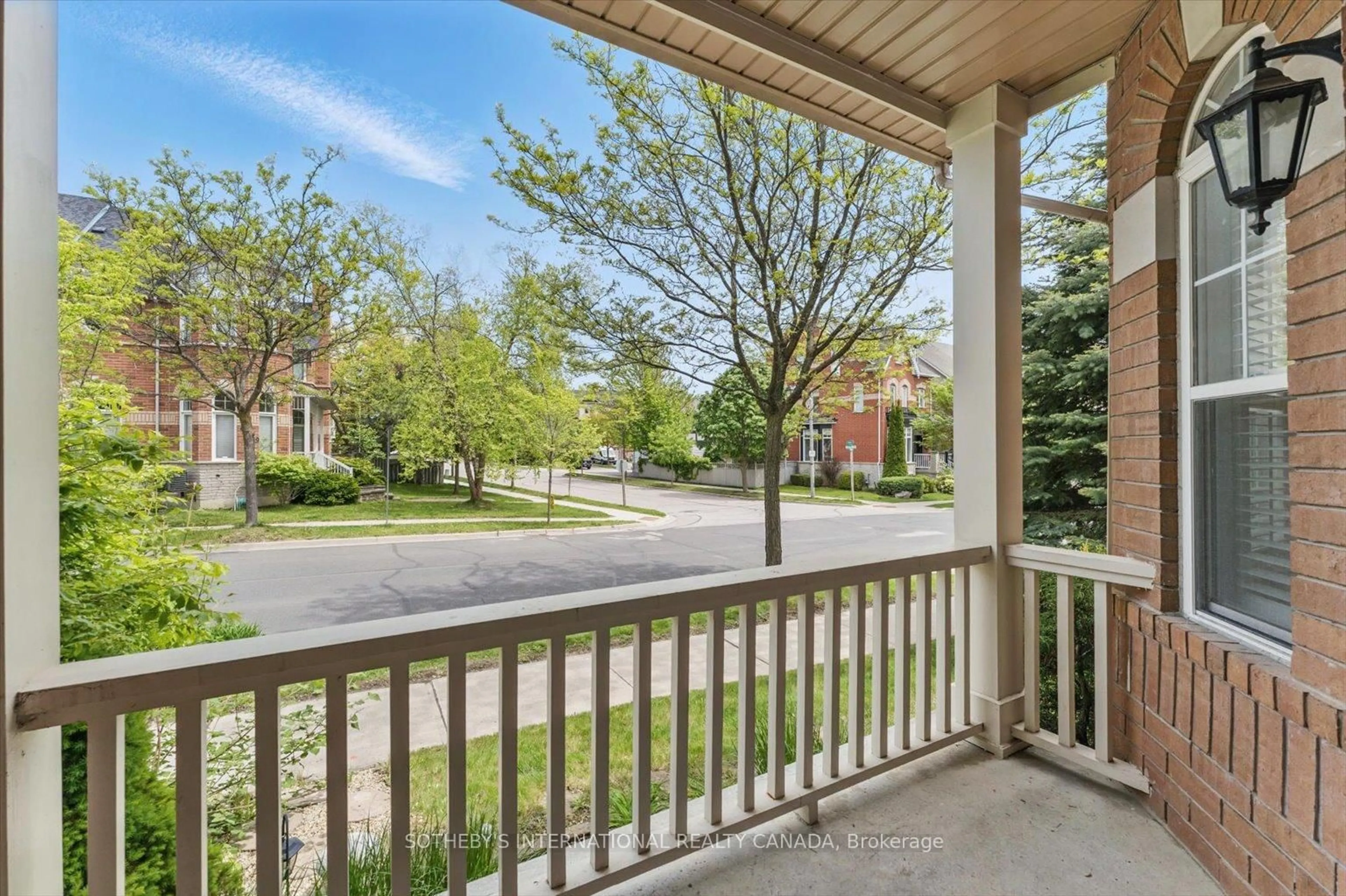 Patio, street for 220 Walkerville Rd, Markham Ontario L6B 1C6