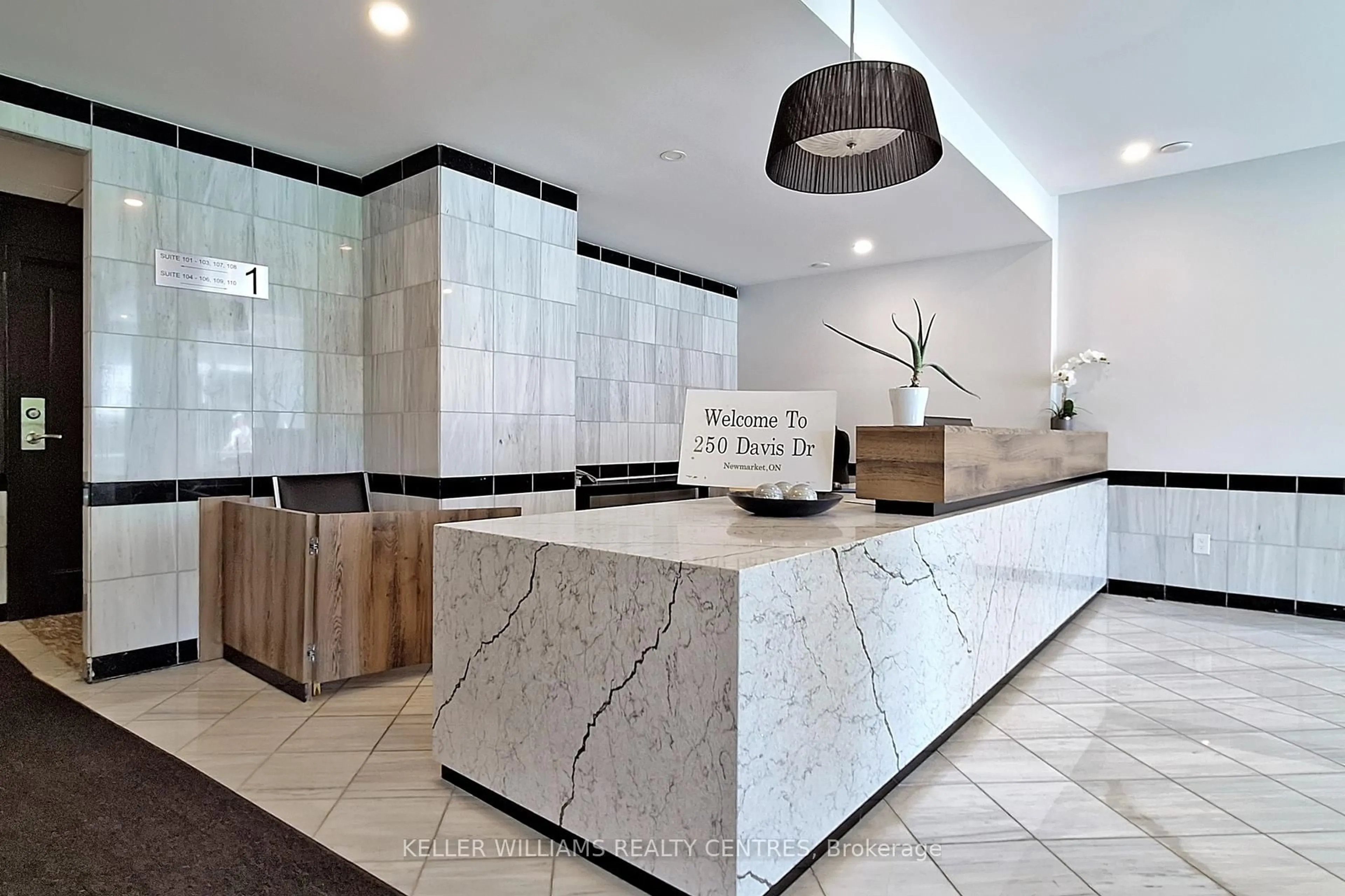 Lobby for 250 Davis Dr #1003, Newmarket Ontario L3Y 7T7