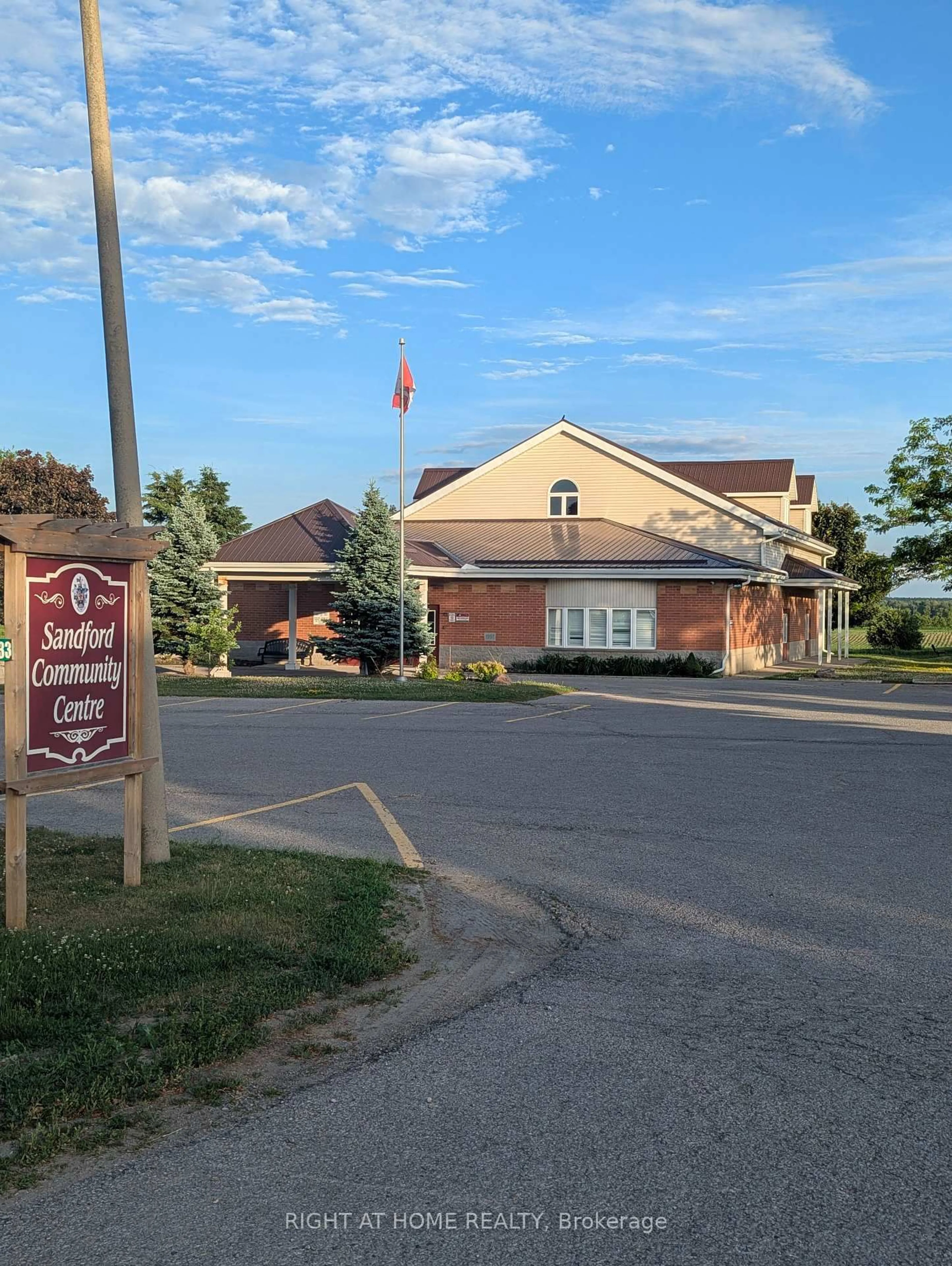 Unknown for 8956 Concession 4 Rd, Uxbridge Ontario L0C 1E0