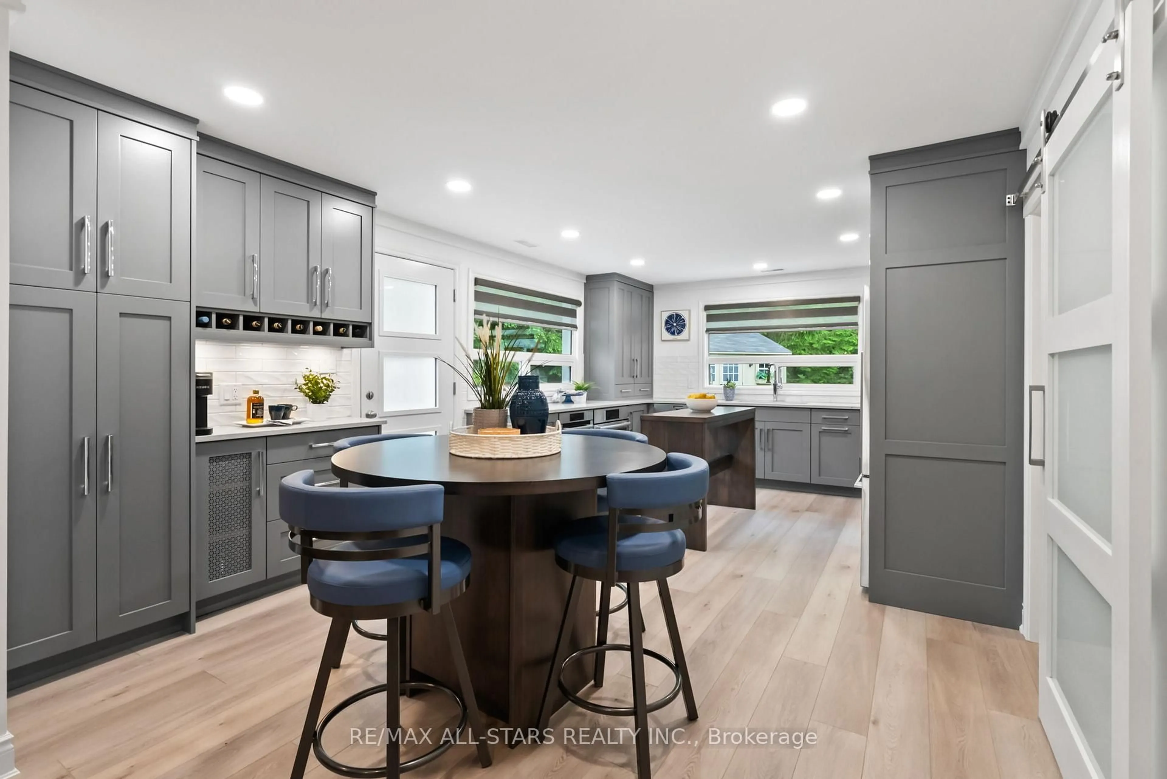 Open concept kitchen, unknown for 7820 Concession 5 N/A, Uxbridge Ontario L9P 1R1
