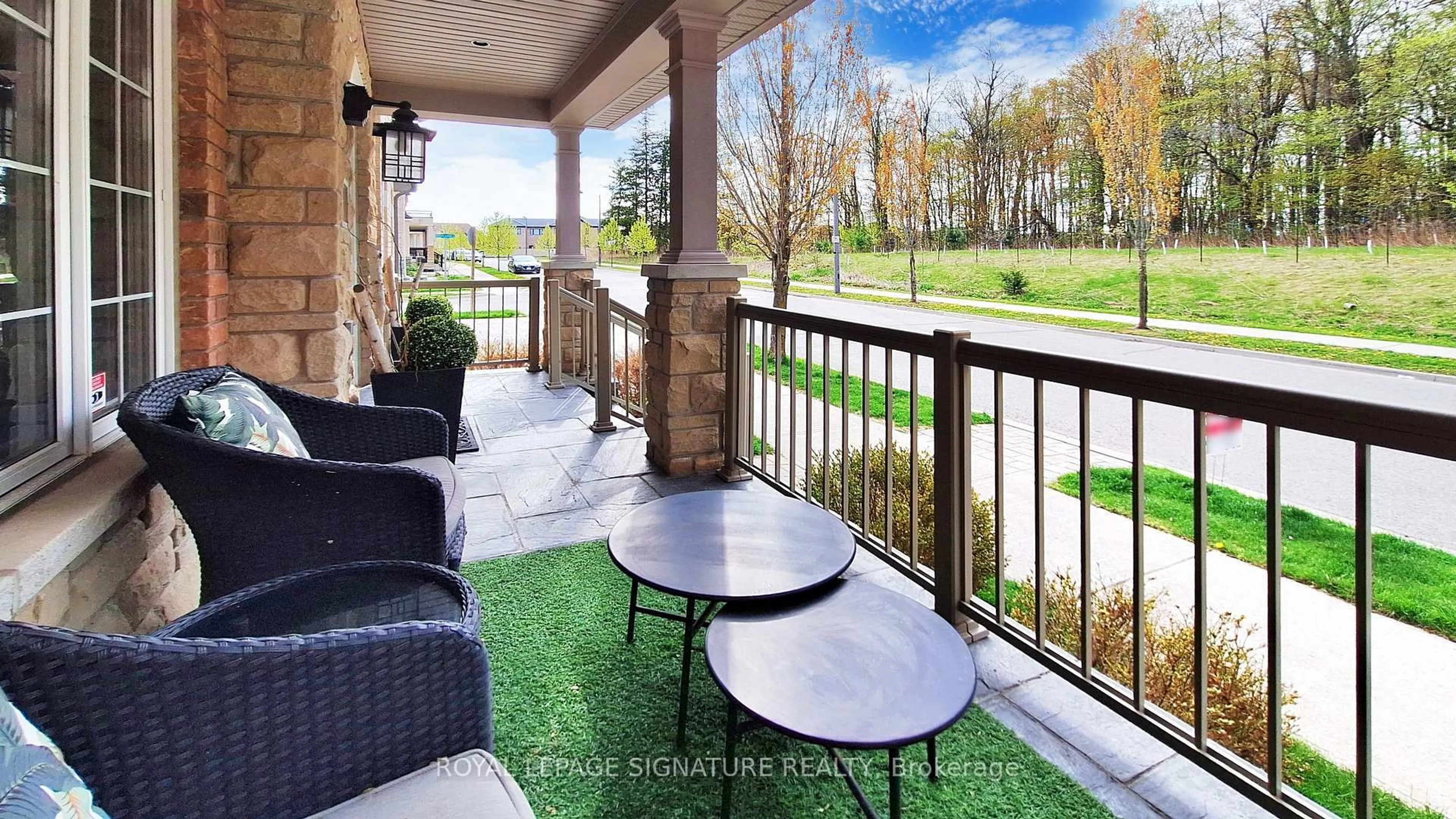 Patio, water/lake/river/ocean view for 72 Autumn Glow Dr, Markham Ontario L6B 0P6