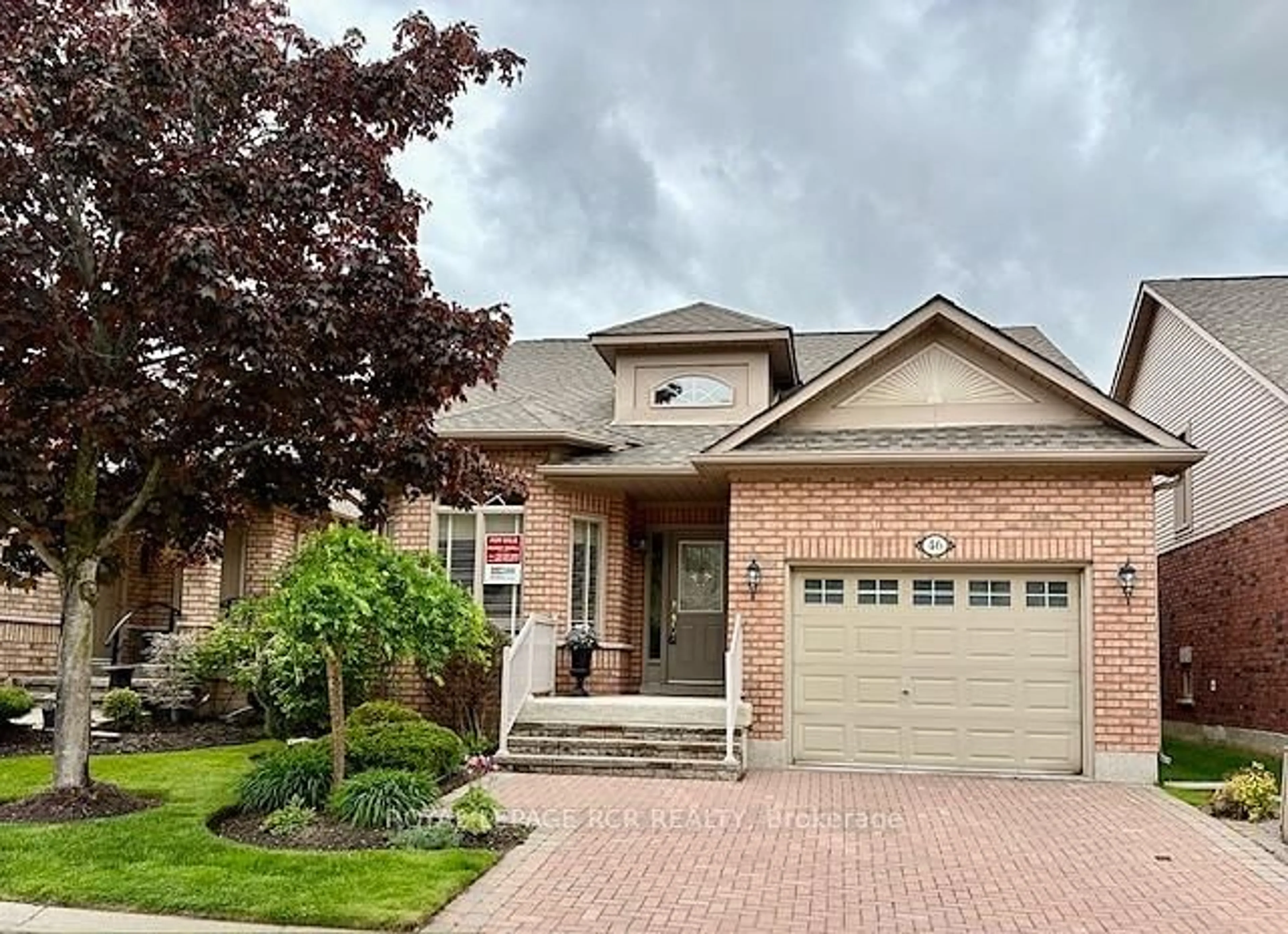 Home with brick exterior material, street for 46 Sunset Blvd, New Tecumseth Ontario L9R 1Z5