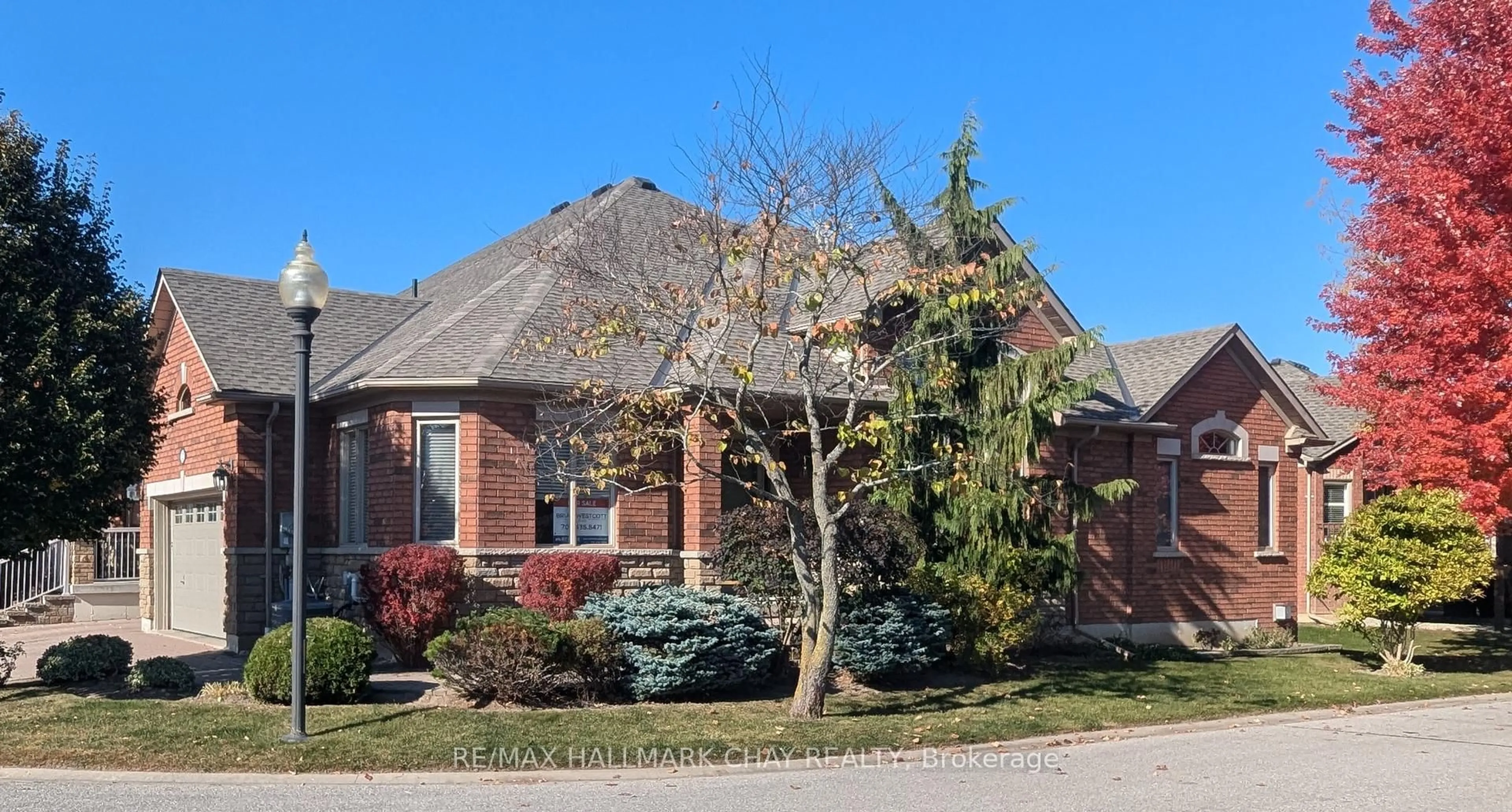 Home with brick exterior material, street for 17 Artisan Lane, New Tecumseth Ontario L9R 2E3