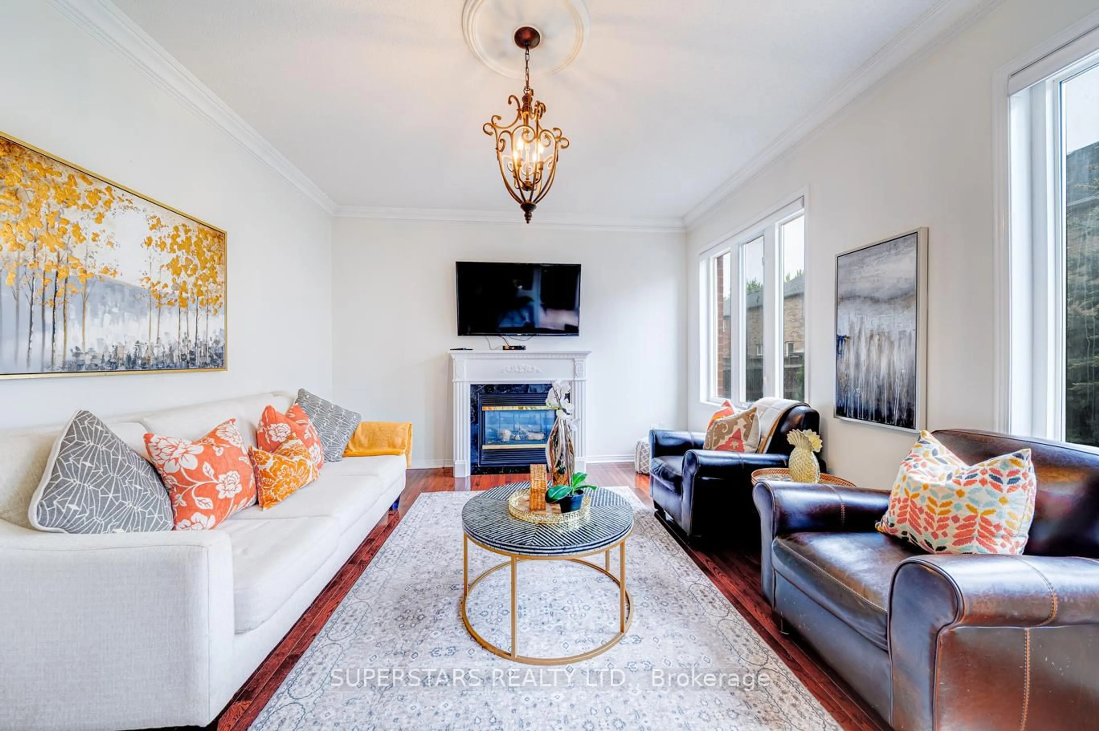 Living room with furniture, unknown for 205 Fred Mclaren Blvd, Markham Ontario L6E 1H2