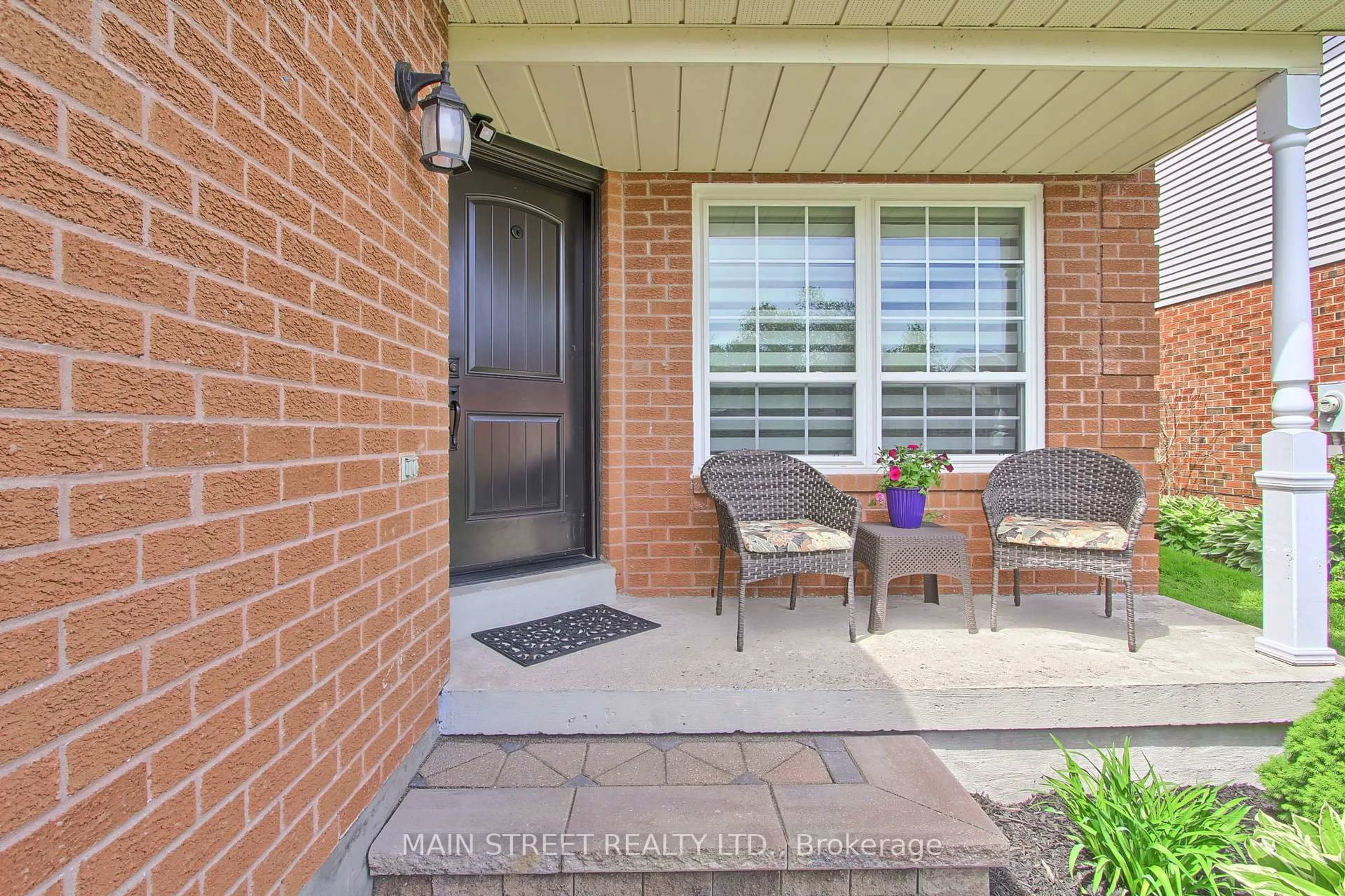Unknown for 28 Ladyburn Dr, Georgina Ontario L4P 3R1