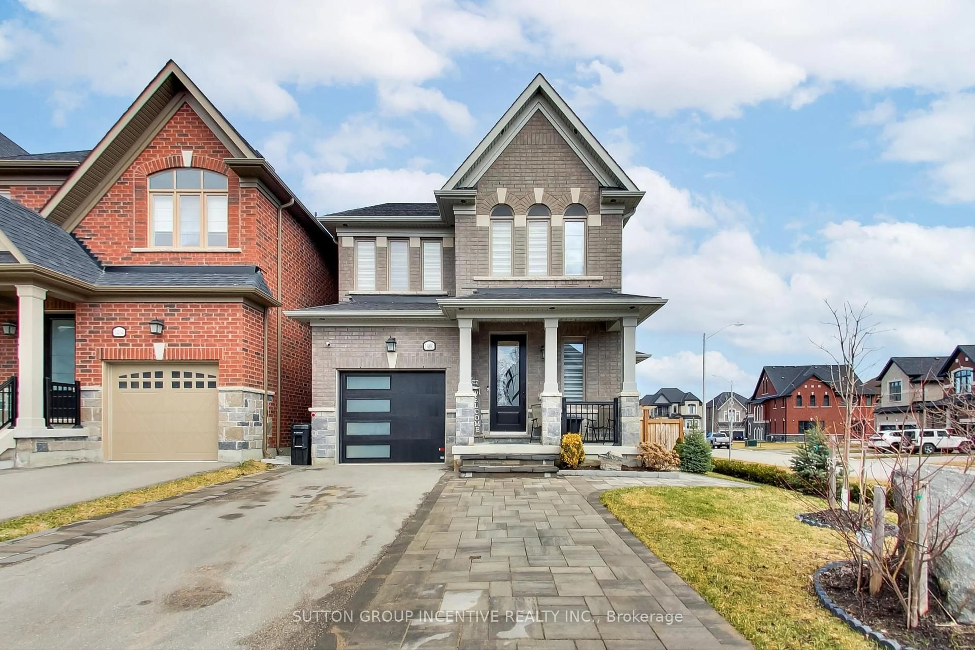 Home with brick exterior material, street for 1400 Blackmore St, Innisfil Ontario L9S 0P2