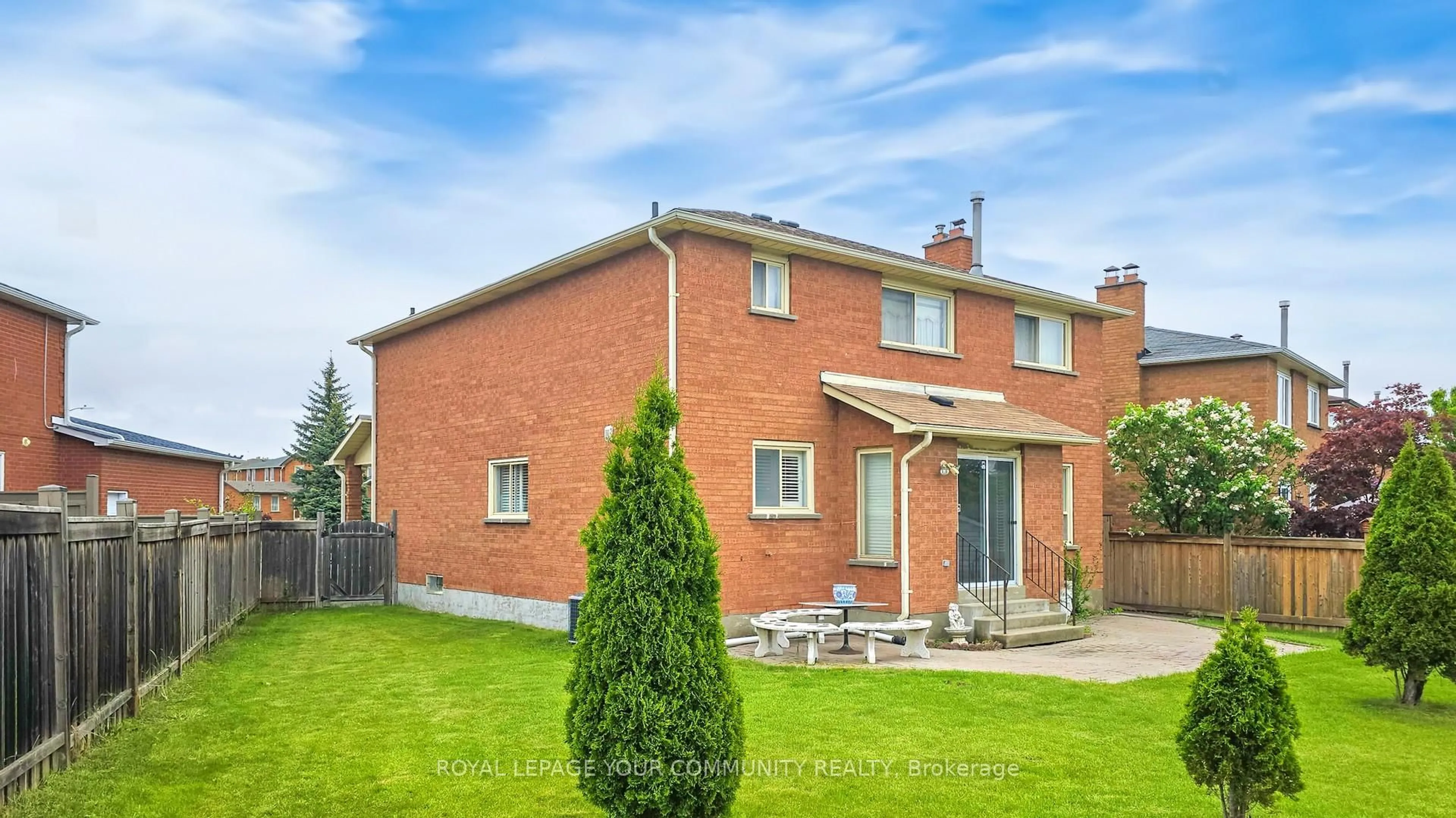 Home with brick exterior material, street for 37 Cabinet Cres, Vaughan Ontario L4L 6H9