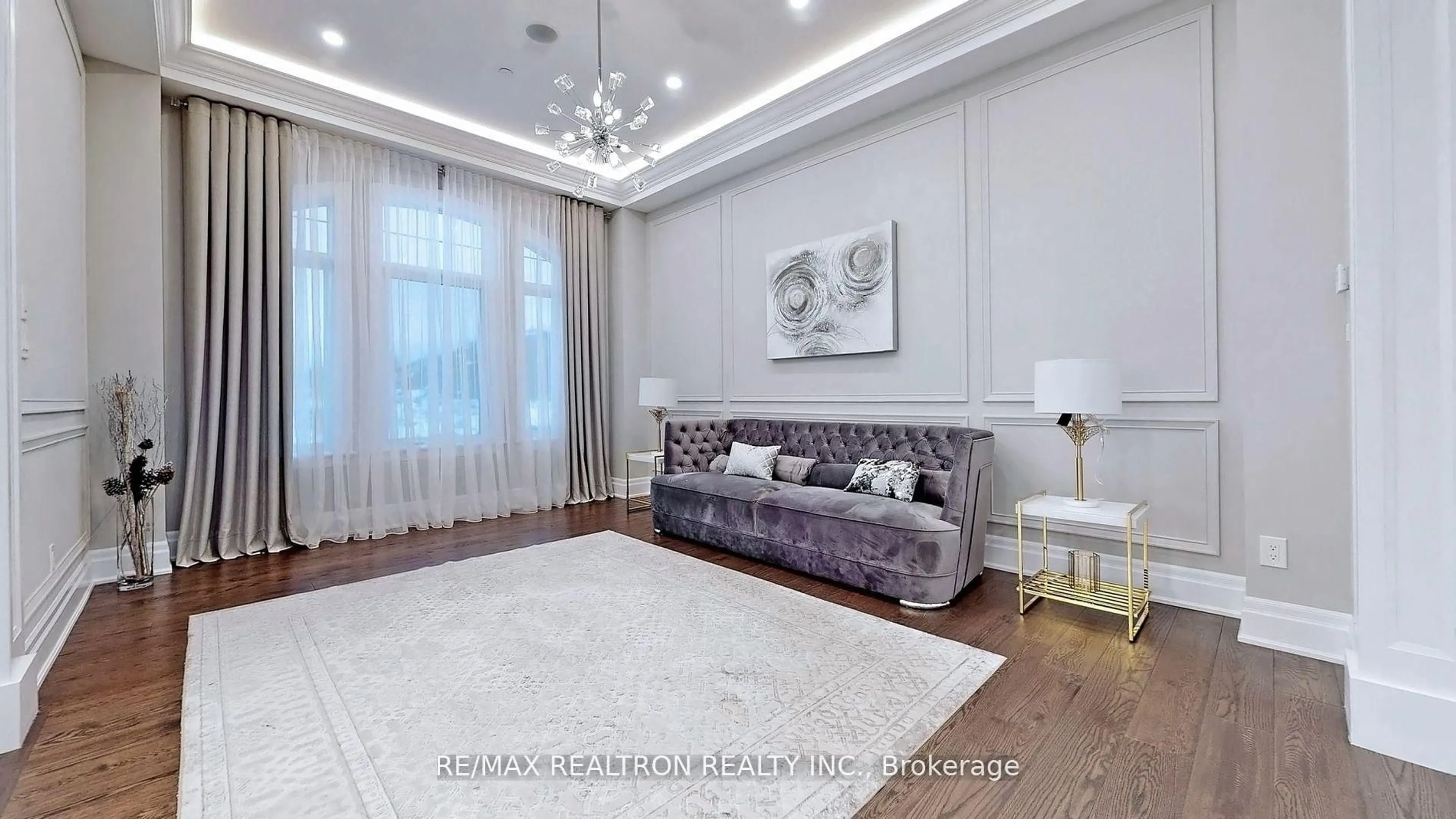 Living room with furniture, unknown for 79 Green Gables Cres, Whitchurch-Stouffville Ontario L4A 4R4