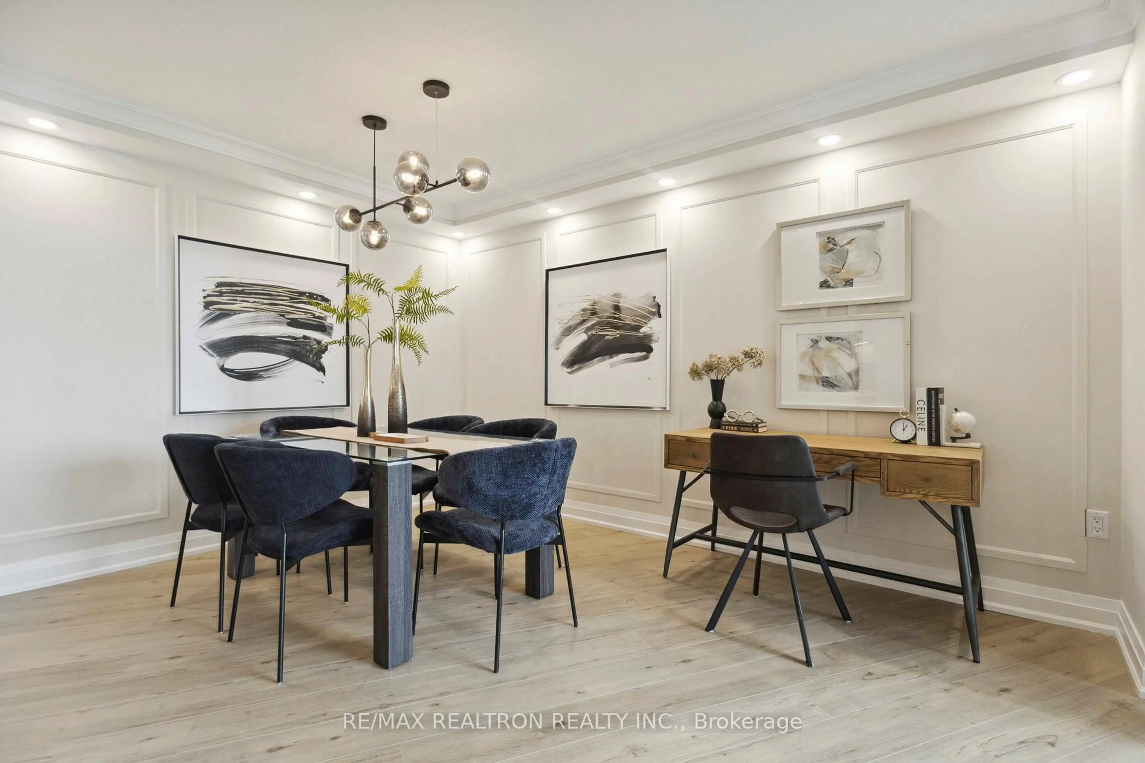 Dining room, unknown for 7250 Yonge St #1604, Vaughan Ontario L4J 7X1