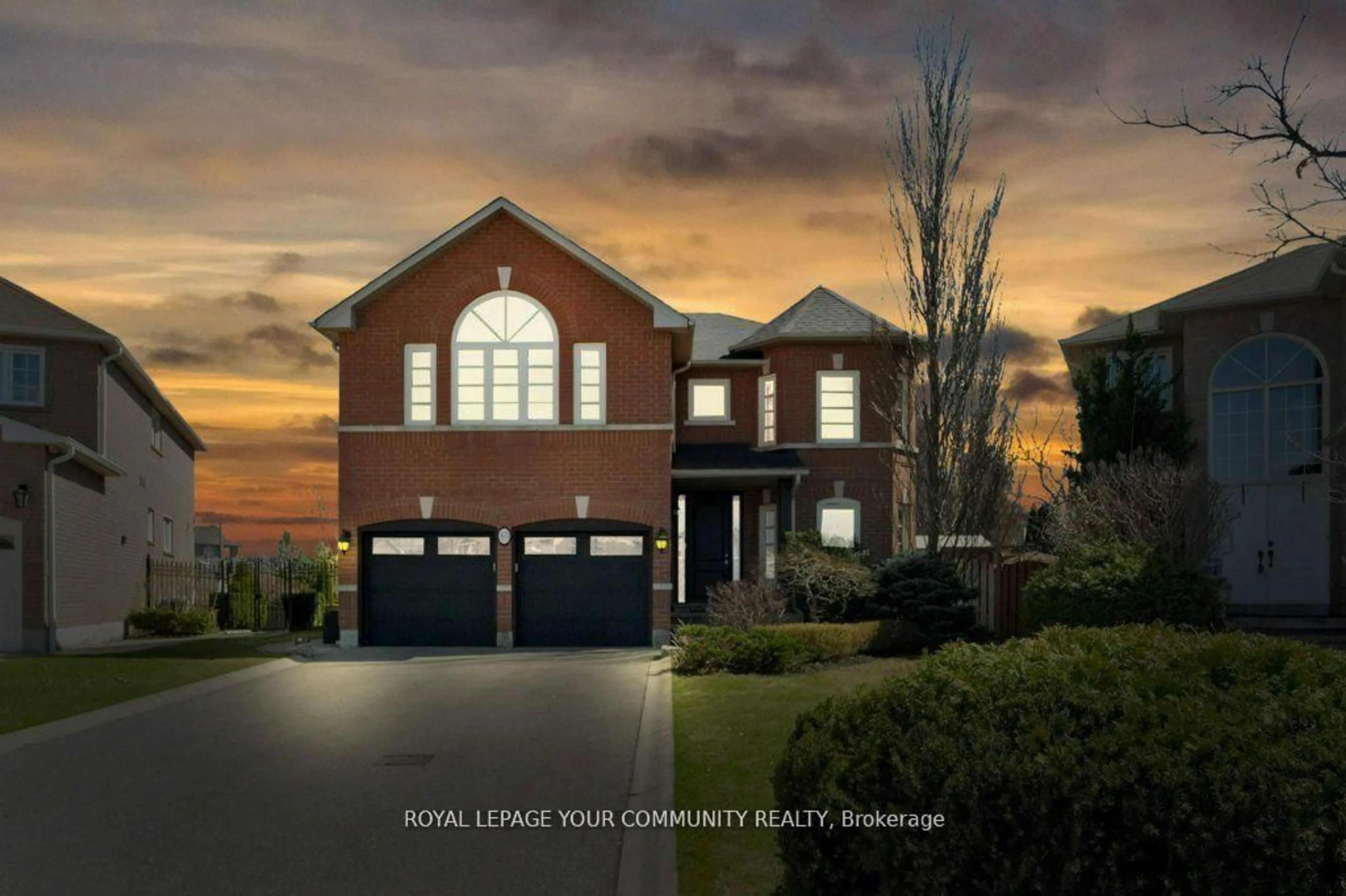 Home with brick exterior material, unknown for 83 Klamath Crt, Vaughan Ontario L6A 2L7